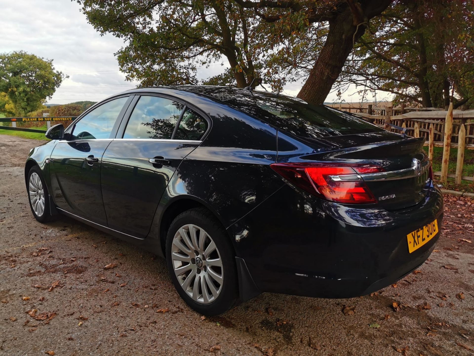 2015 VAUXHALL INSIGNIA DESIGN CDTI ECO S/S 2.0 DIESEL BLACK, SHOWING 2 FORMER KEEPERS *NO VAT* - Image 5 of 27