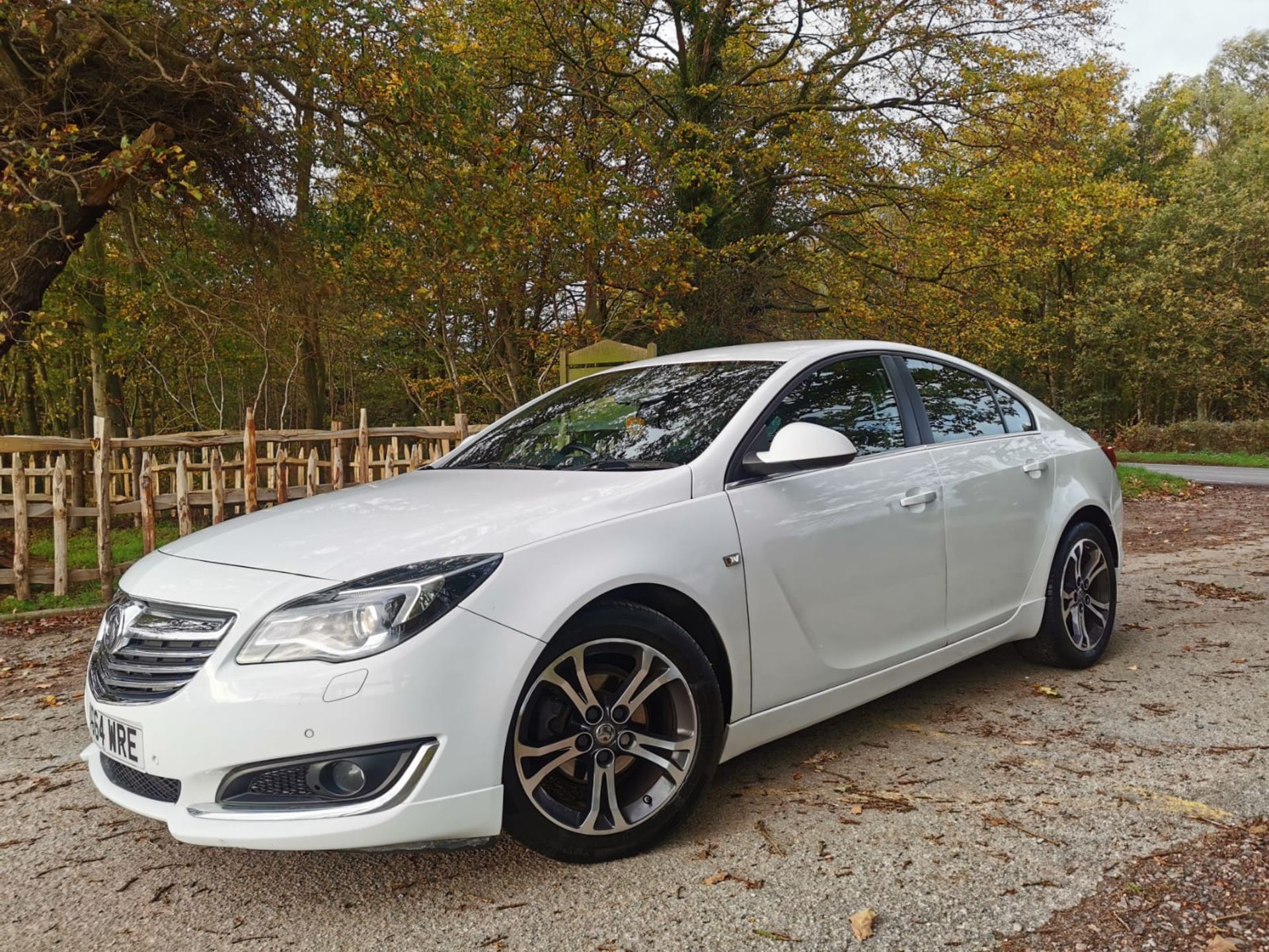 2014/64 VAUXHALL INSIGNIA LTD ED CDTI ECO S/S WHITE HATCHBACK, 67,223 MILES *NO VAT* - Image 4 of 35