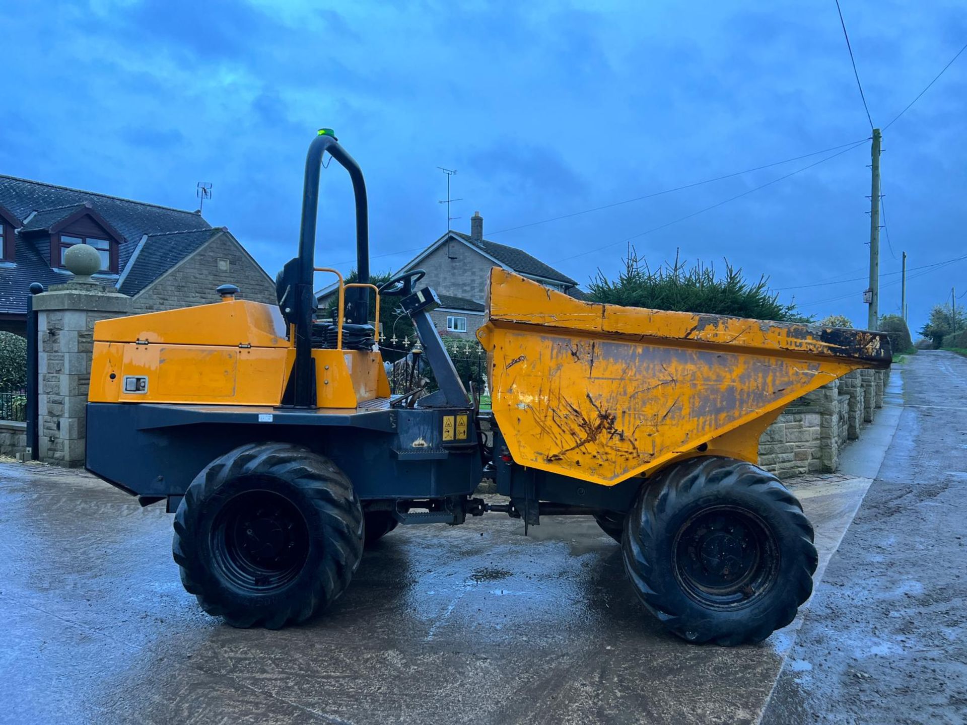 2016 Terex TA6 6 Ton 4WD Dumper *PLUS VAT* - Image 2 of 10