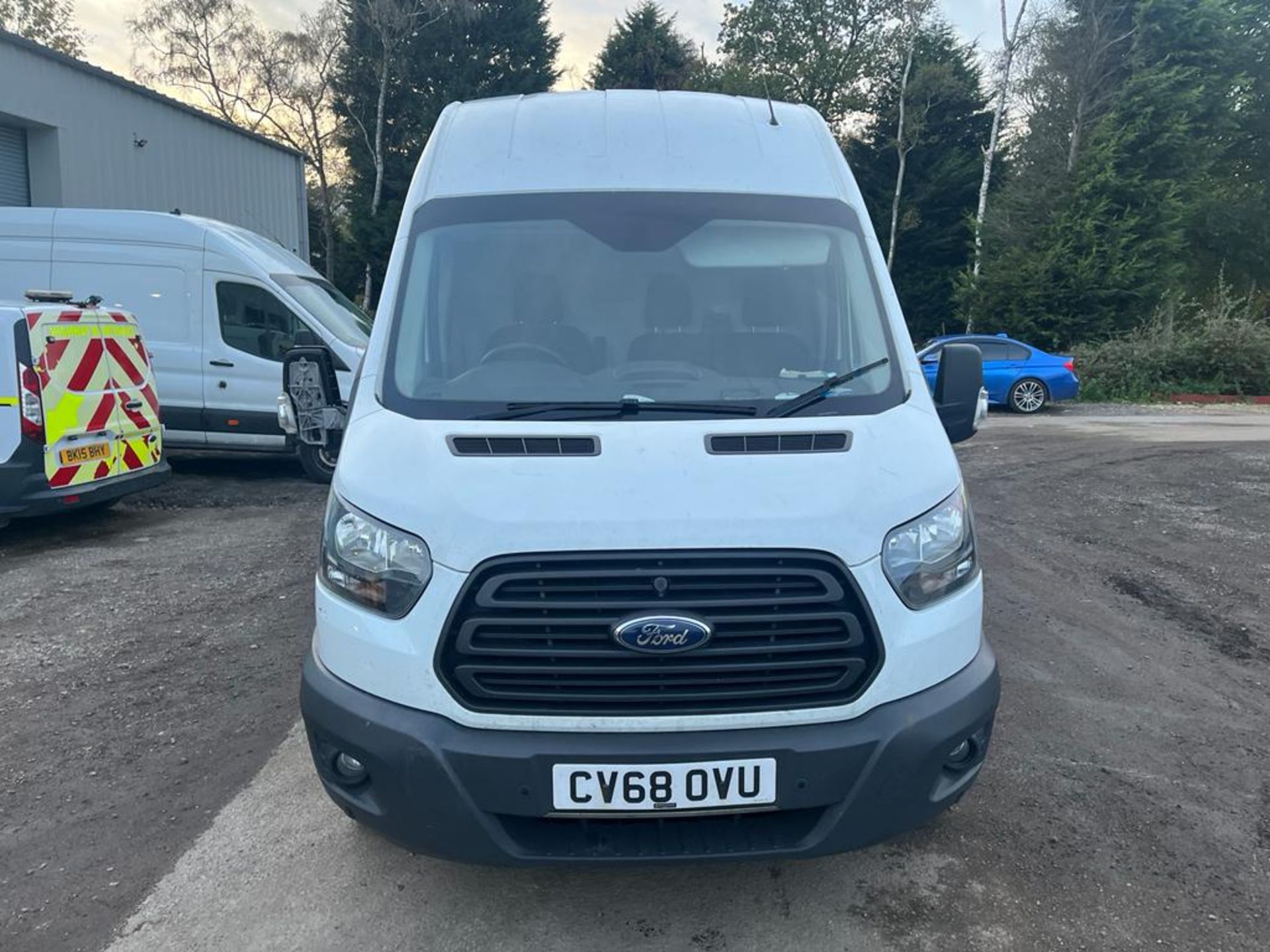 2018/68 FORD TRANSIT 350 WHITE PANEL VAN - 79,000 MILES *PLUS VAT* - Image 2 of 8