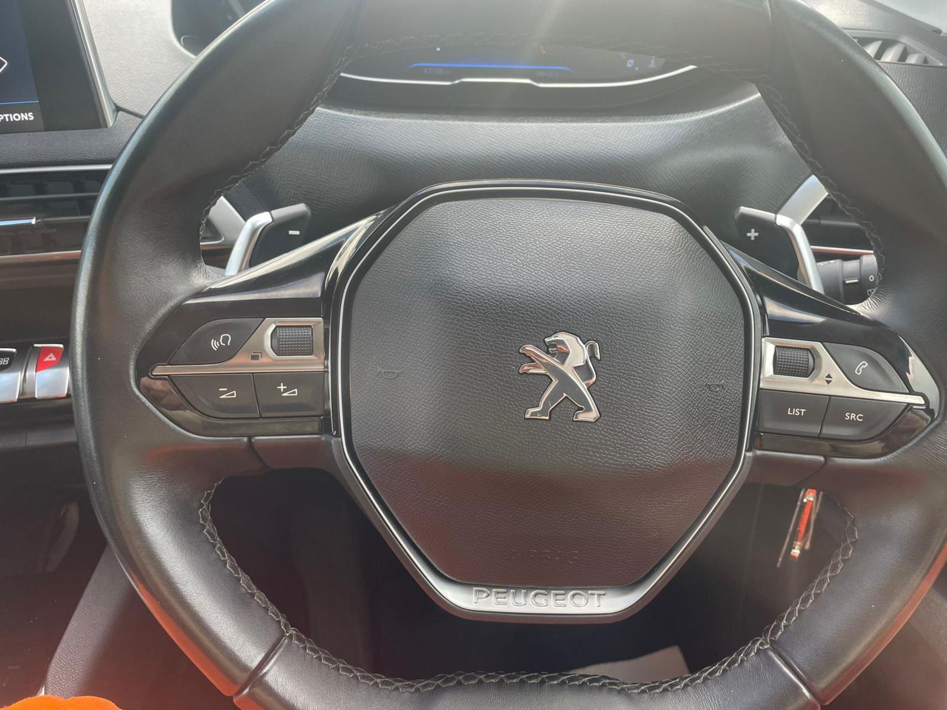 2019/19 REG PEUGEOT 3008 ACTIVE BLUEHDI S/S AUTO 1.5 DIESEL AUTOMATIC, SHOWING 1 FORMER KEEPER - Image 18 of 21