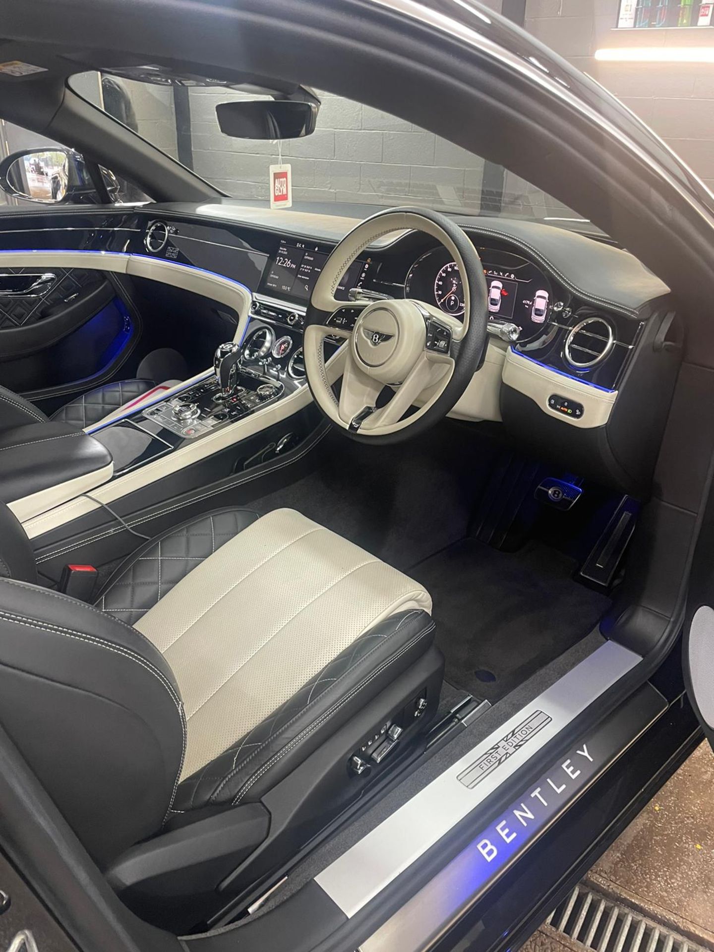 2018 BENTLEY CONTINENTAL GT 6.0 W12 1st EDITION AUTO, COMFORT SEATING, ONLY 13,000 MILES *PLUS VAT* - Image 9 of 9