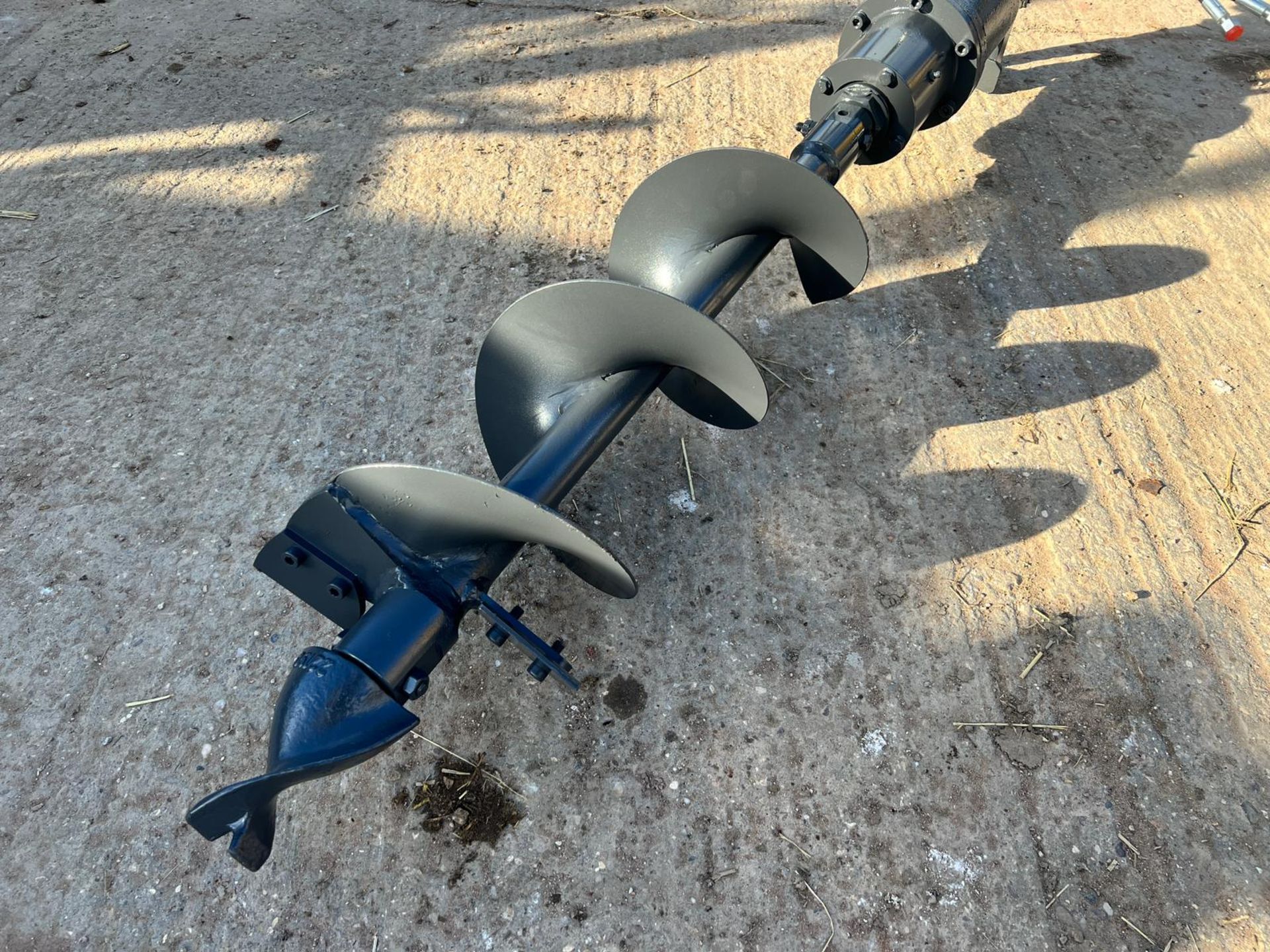 New And Unused Hydraulic Posthole Borer And Auger *PLUS VAT* - Image 3 of 9