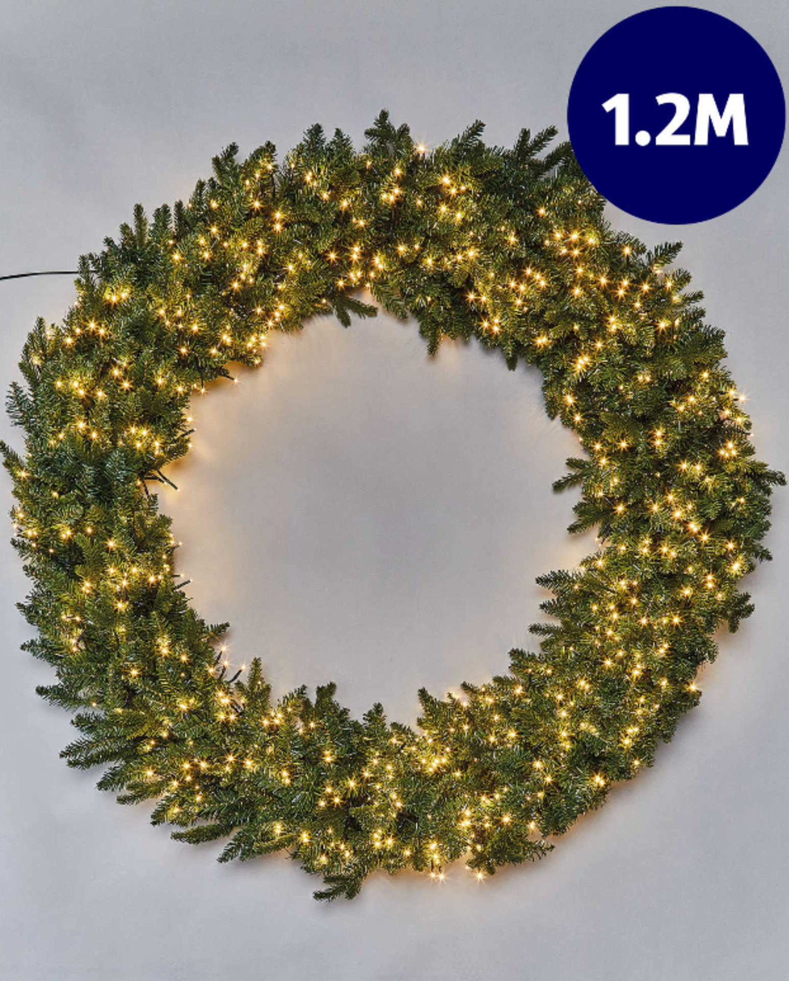 Stunning 1.2 Meter 1000 Led Pre-Lit Wreath *NO VAT* - Image 2 of 3
