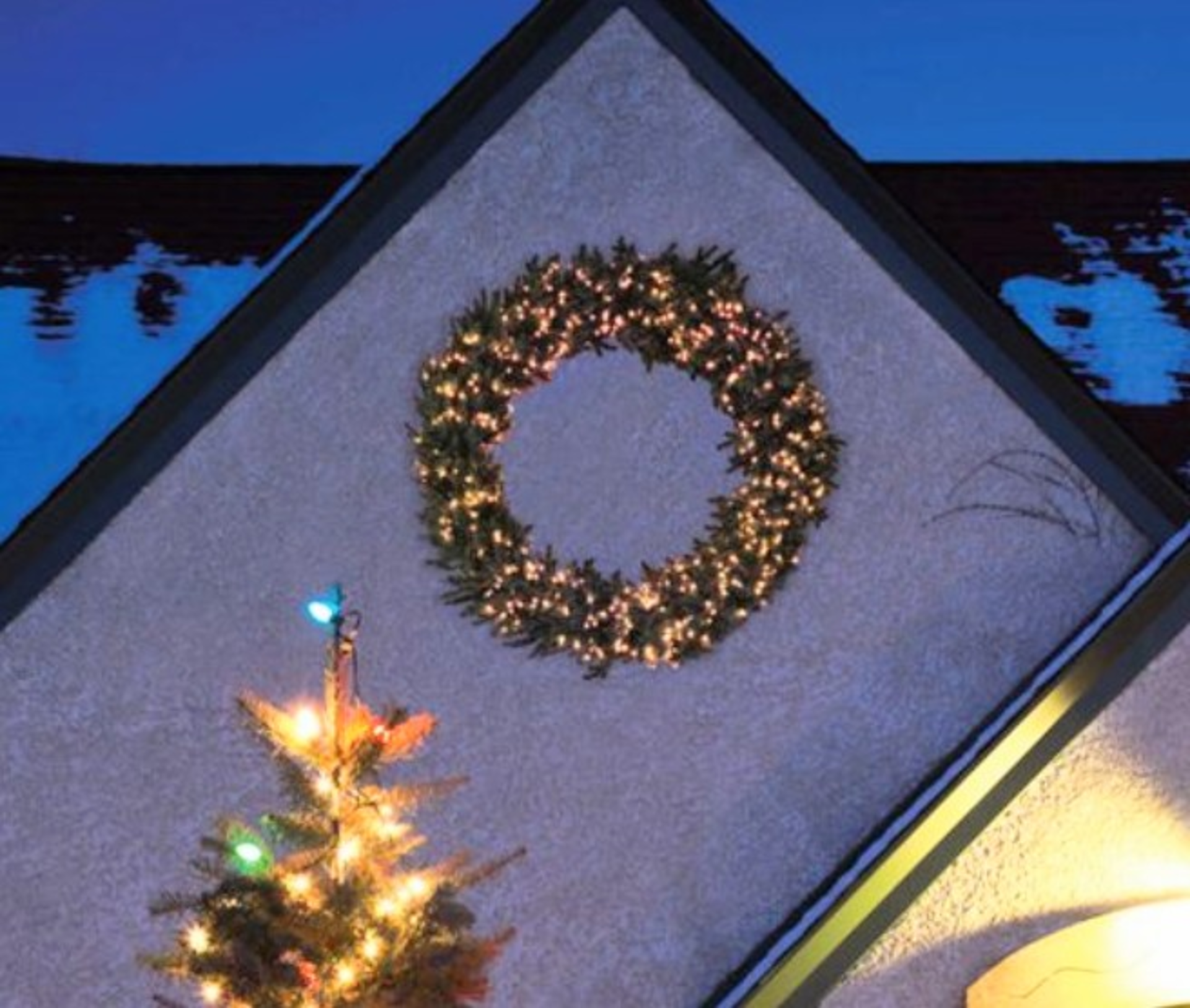 Stunning 1.2 Meter 1000 Led Pre-Lit Wreath *NO VAT*