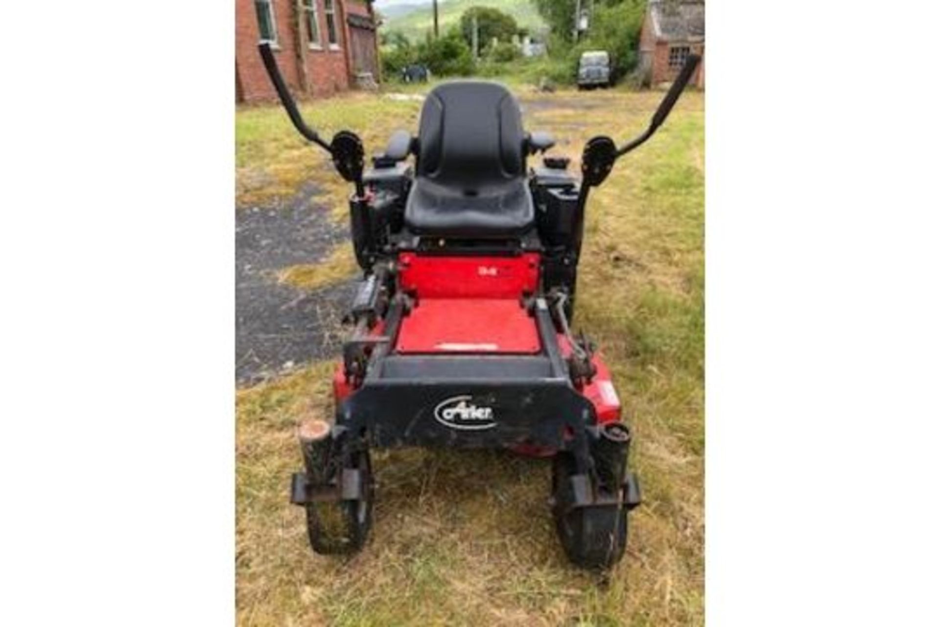 ARIEN LAWNMOWER *NO VAT* - Image 4 of 5