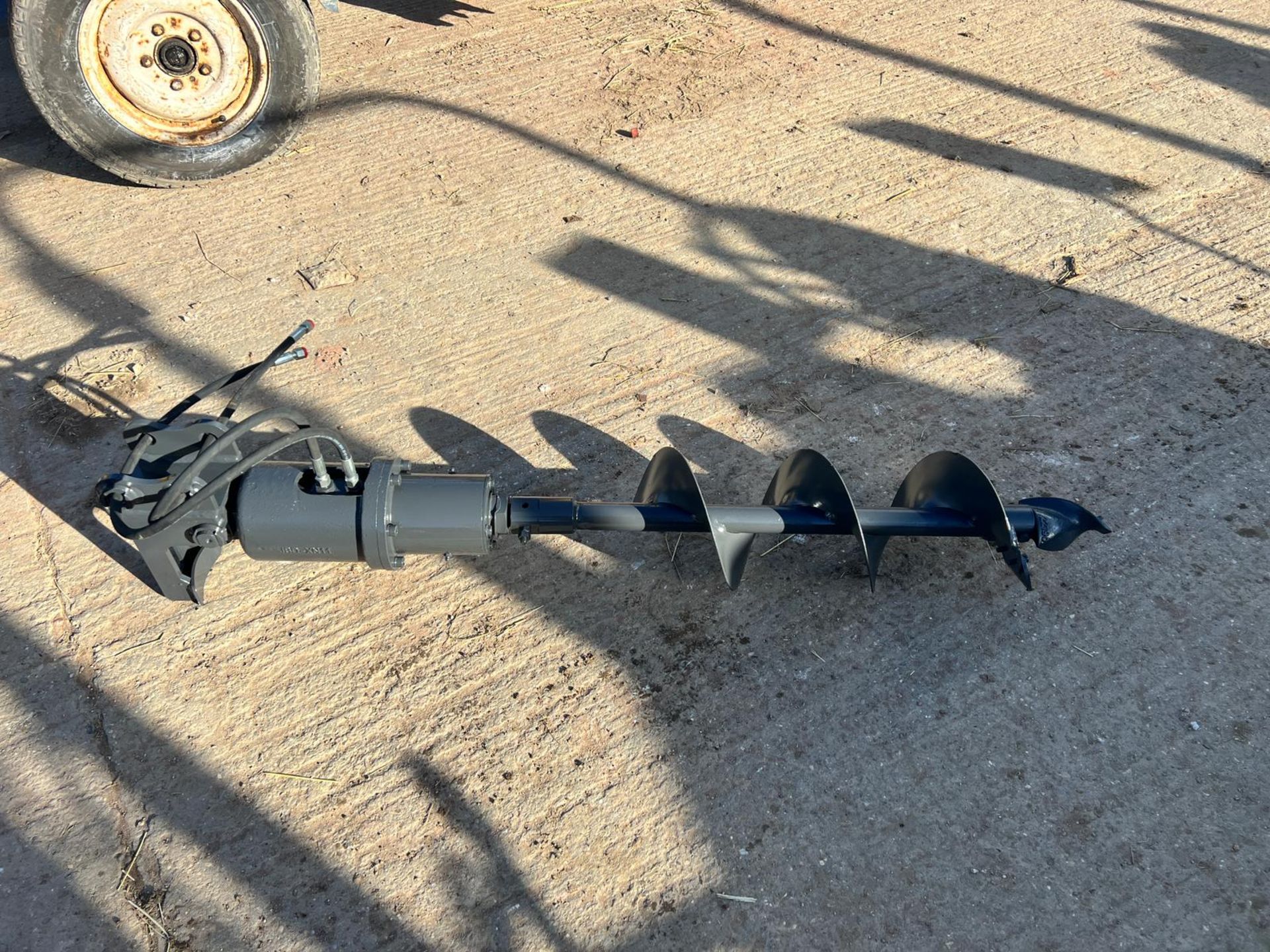 New And Unused Hydraulic Posthole Borer And Auger *PLUS VAT* - Image 7 of 9