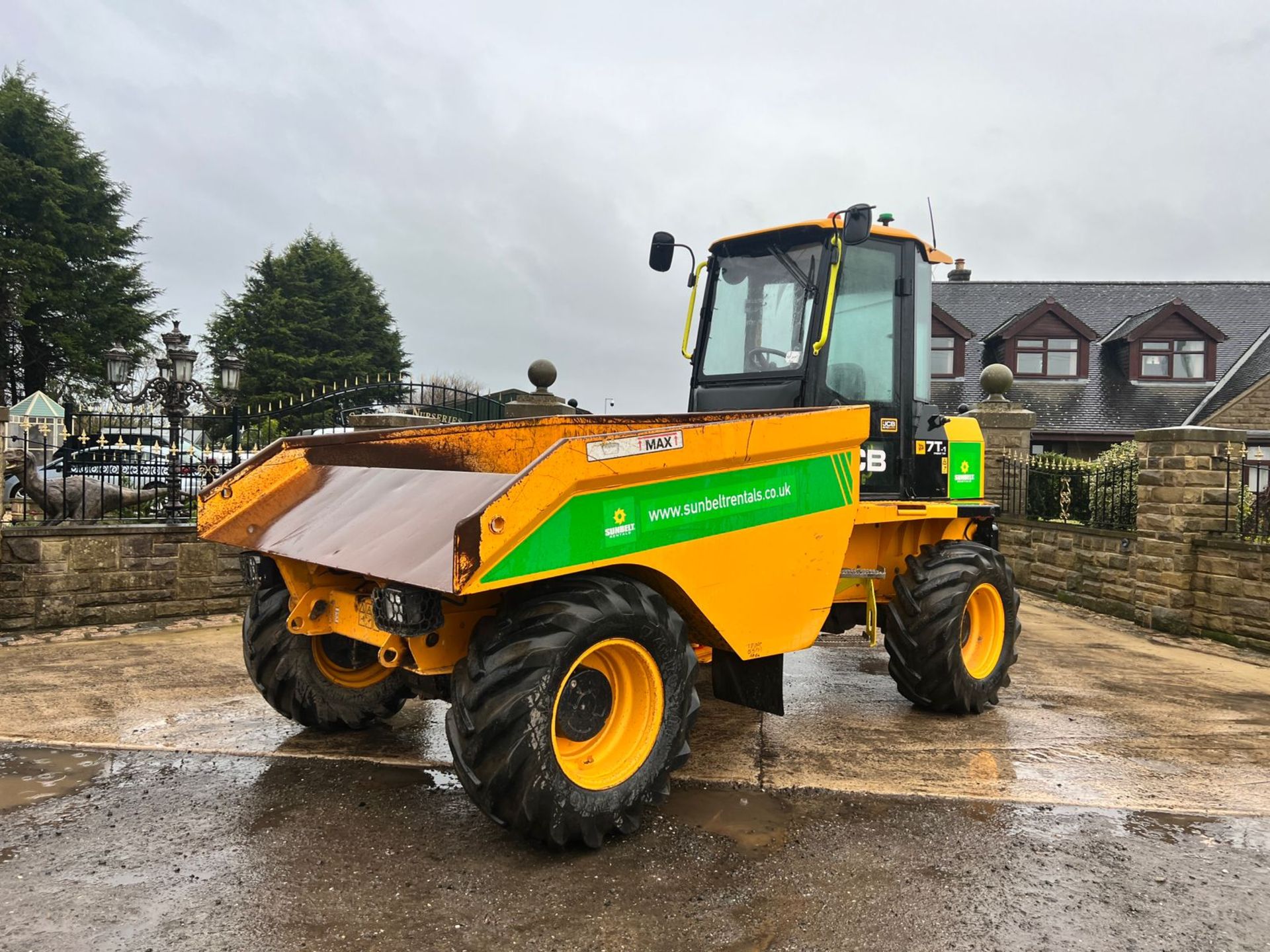 2018 JCB 7T-1 Front Tip 4WD 7 Tonne Articulated Dumper *PLUS VAT* - Image 4 of 22