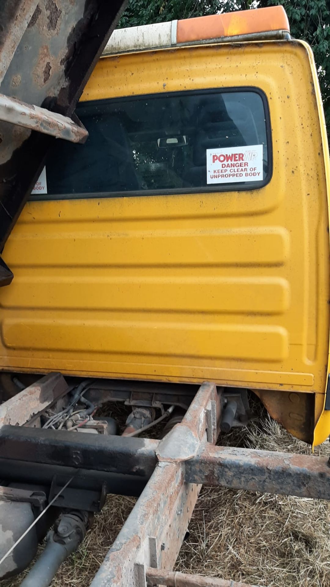 2009 IVECO DAILY 65C18 YELLOW 3 WAY TIPPER WITH TAIL LIFT *NO VAT* - Image 5 of 21