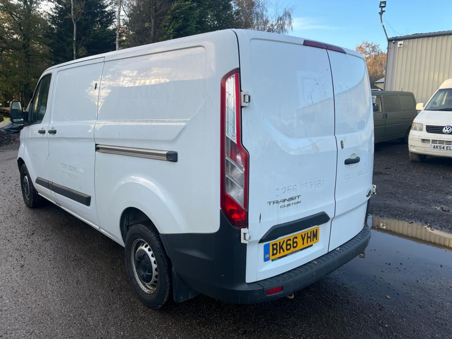 2016/66 FORD TRANSIT CUSTOM 290 WHITE PANEL VAN 64,000 MILES *PLUS VAT* - Image 6 of 10