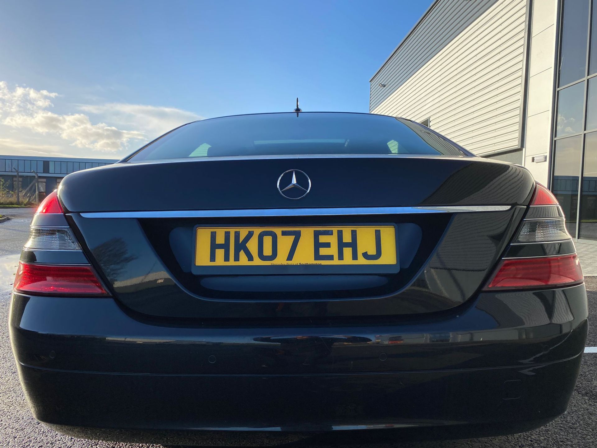 2007 MERCEDES S320 CDI L AUTO BLACK SALOON *PLUS VAT* - Image 6 of 12