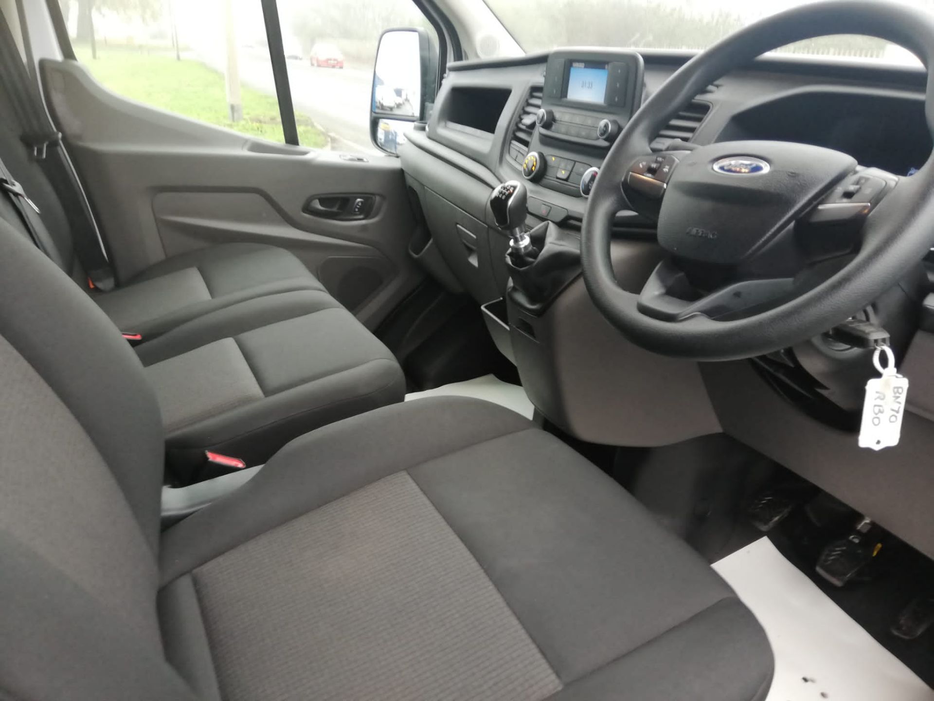 2020 FORD TRANSIT 350 LEADER ECOBLUE WHITE PANEL VAN - 82,000 MILES *PLUS VAT* - Image 10 of 10