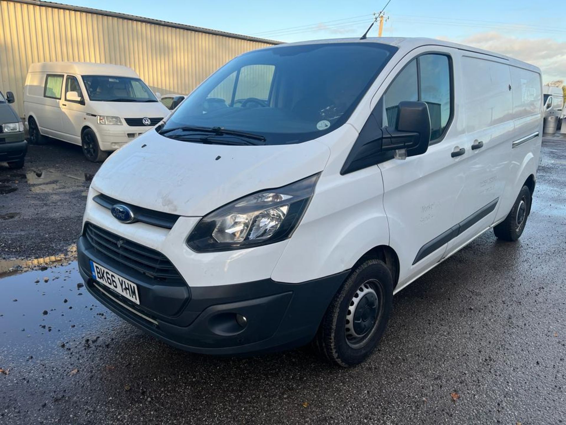 2016/66 FORD TRANSIT CUSTOM 290 WHITE PANEL VAN 64,000 MILES *PLUS VAT* - Image 3 of 10