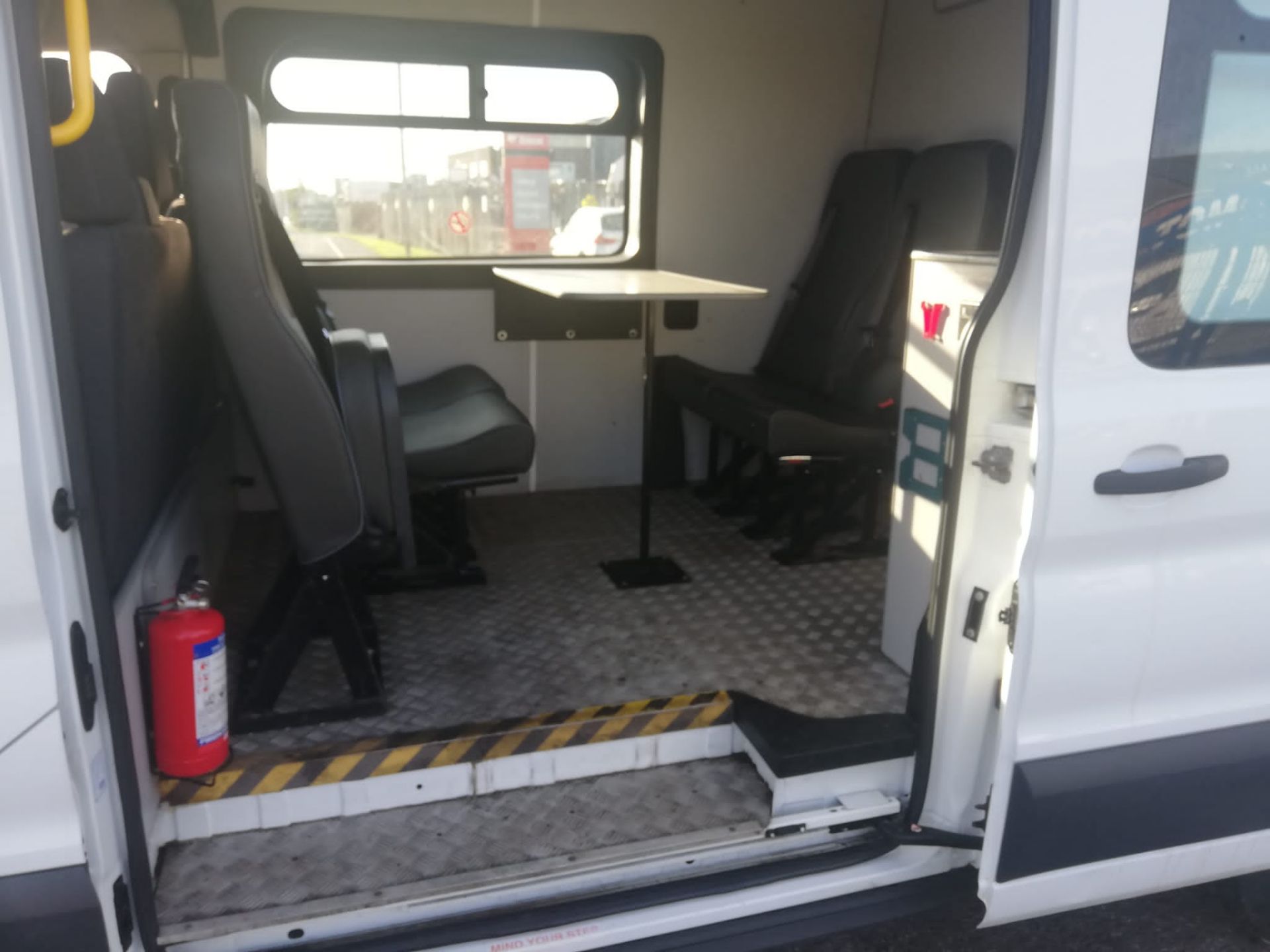 2016 FORD TRANSIT 350 WHITE WELFARE UNIT WITH TOILET 141,000 MILES *PLUS VAT* - Image 12 of 13