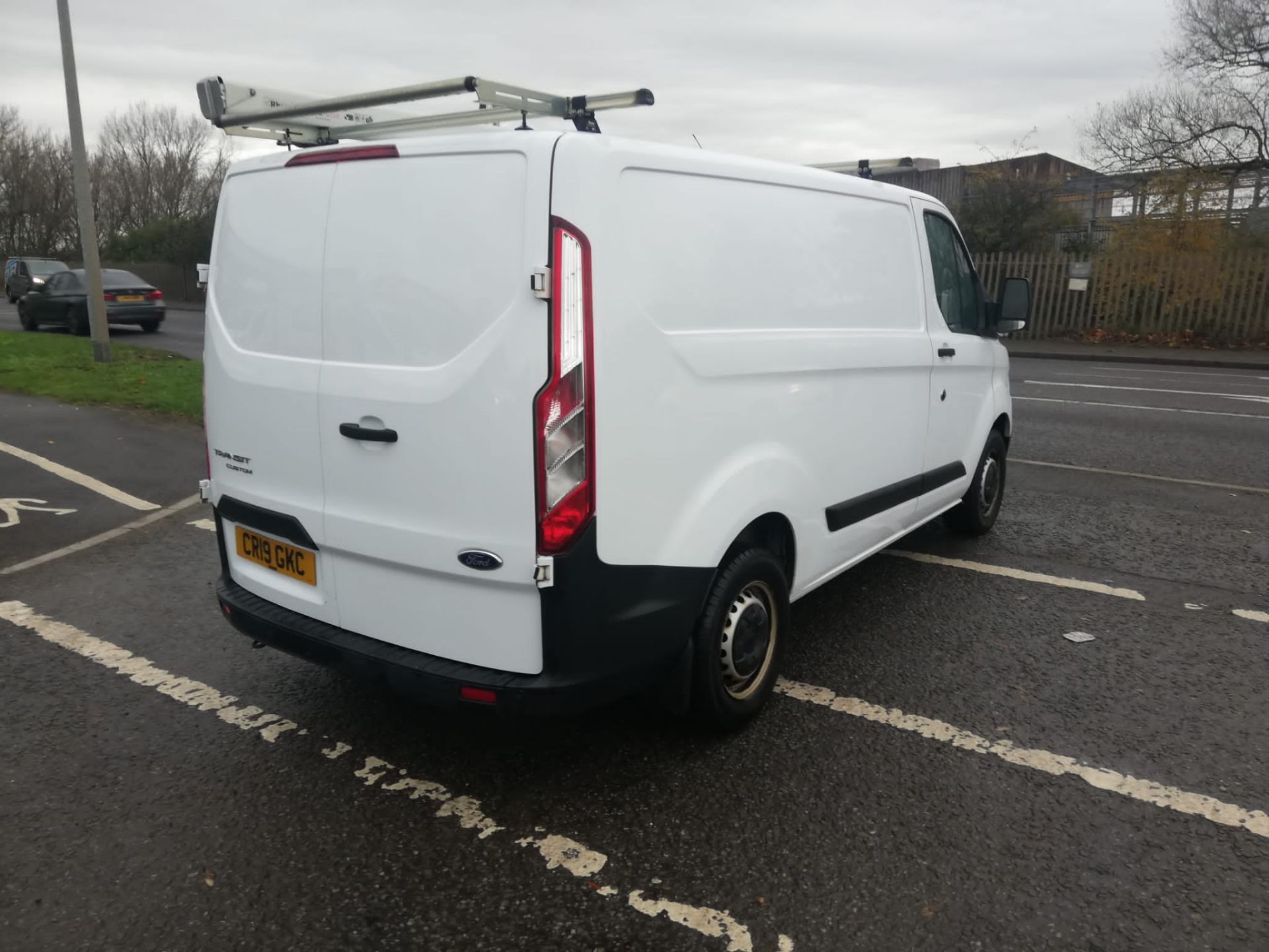 2019 FORD TRANSIT CUSTOM 300 BASE WHITE PANEL VAN 44,000 MILES *PLUS VAT* - Image 7 of 10