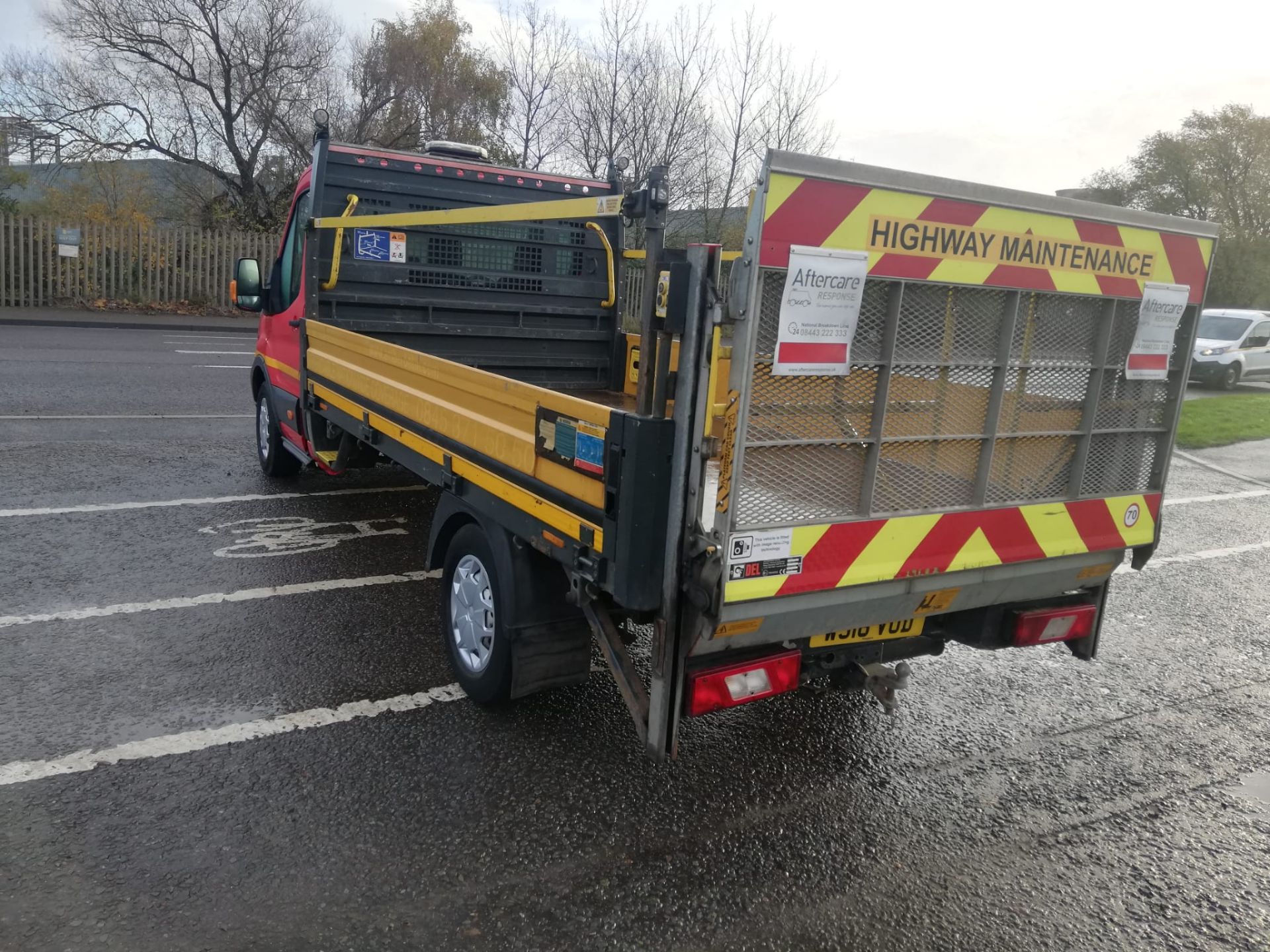 2018 FORD TRANSIT 350 RED TAIL LIFT DROPSIDE 103,000 MILES *PLUS VAT* - Image 5 of 9