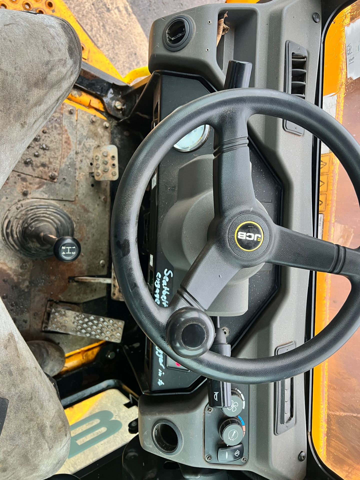 2018 JCB 7T-1 Front Tip 4WD 7 Tonne Articulated Dumper *PLUS VAT* - Image 9 of 22