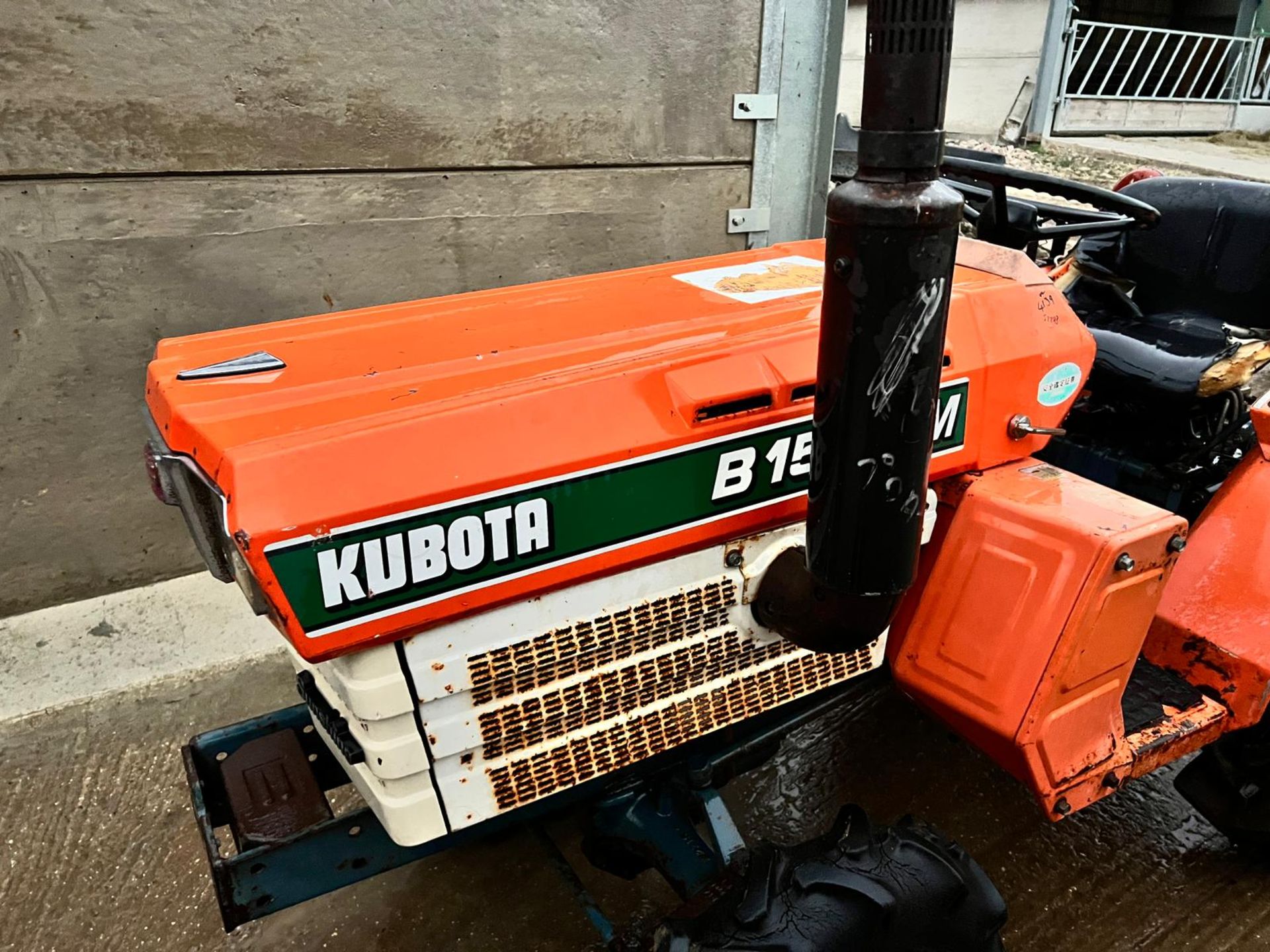 Kubota B1502-M 4WD Compact Tractor - All Gears Work *NO VAT* - Image 8 of 17