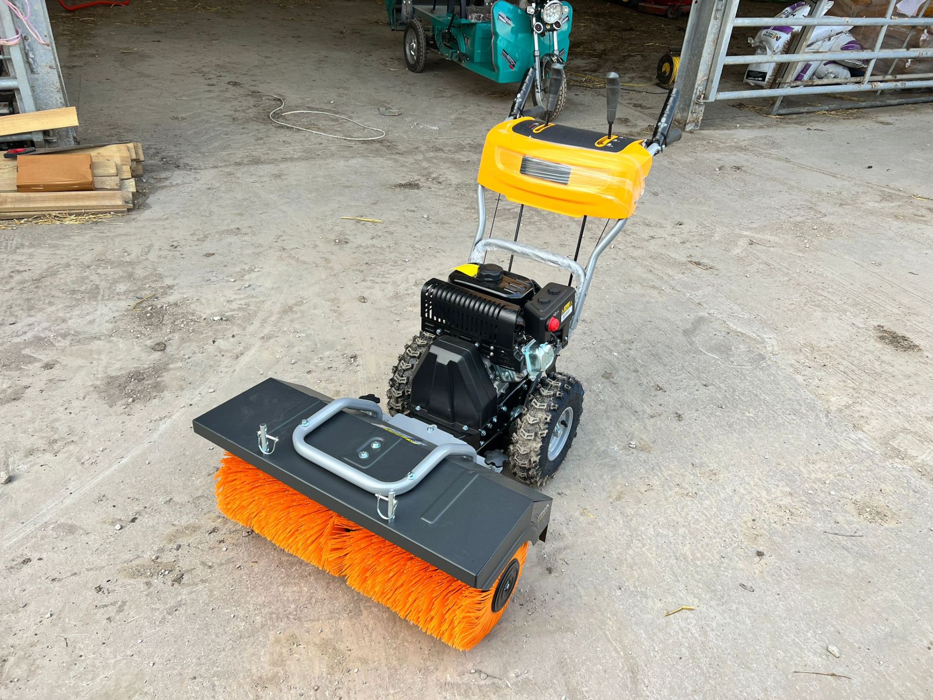 New And Unused Stiga SWS800G Self Propelled Walk Behind Sweeper- Stiga 212cc Petrol Engine*PLUS VAT*