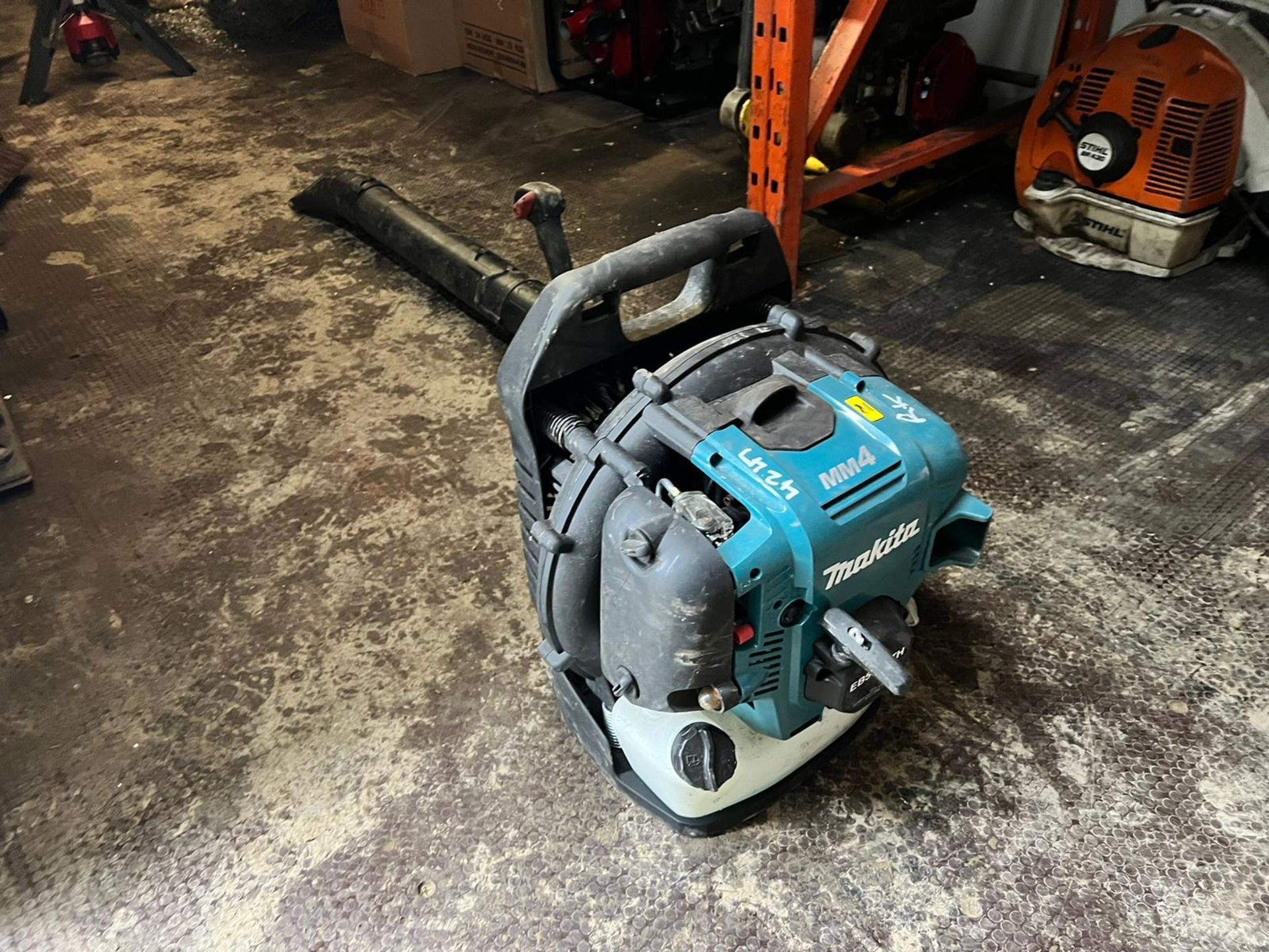 2017 MAKITA MM4 EB5300TH BACKPACK BLOWER, 2 STROKE FUEL *PLUS VAT*