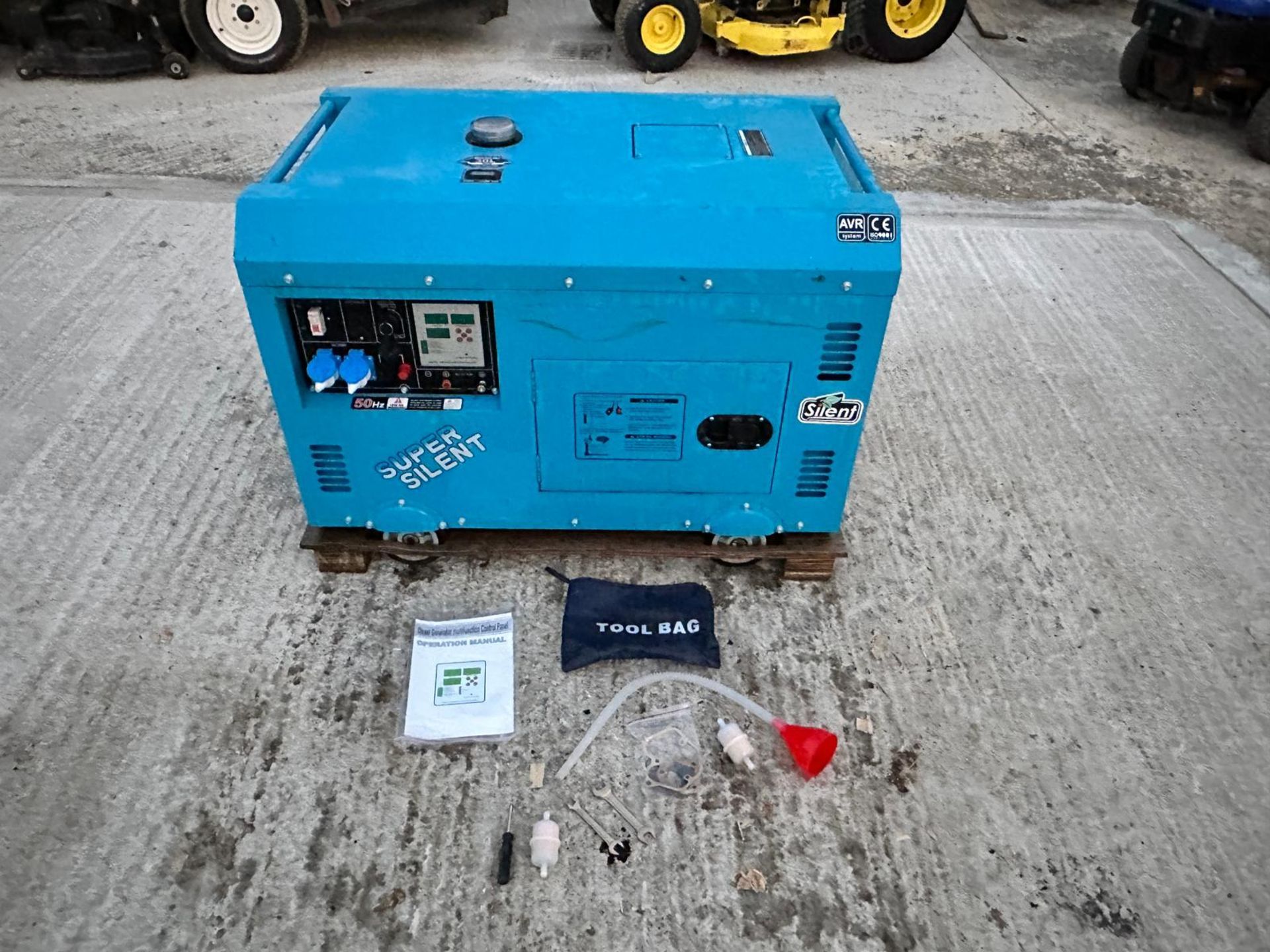 New And Unused DG9500SE 8 KVA Air Cooled Diesel Driven Generator *PLUS VAT* - Image 4 of 12