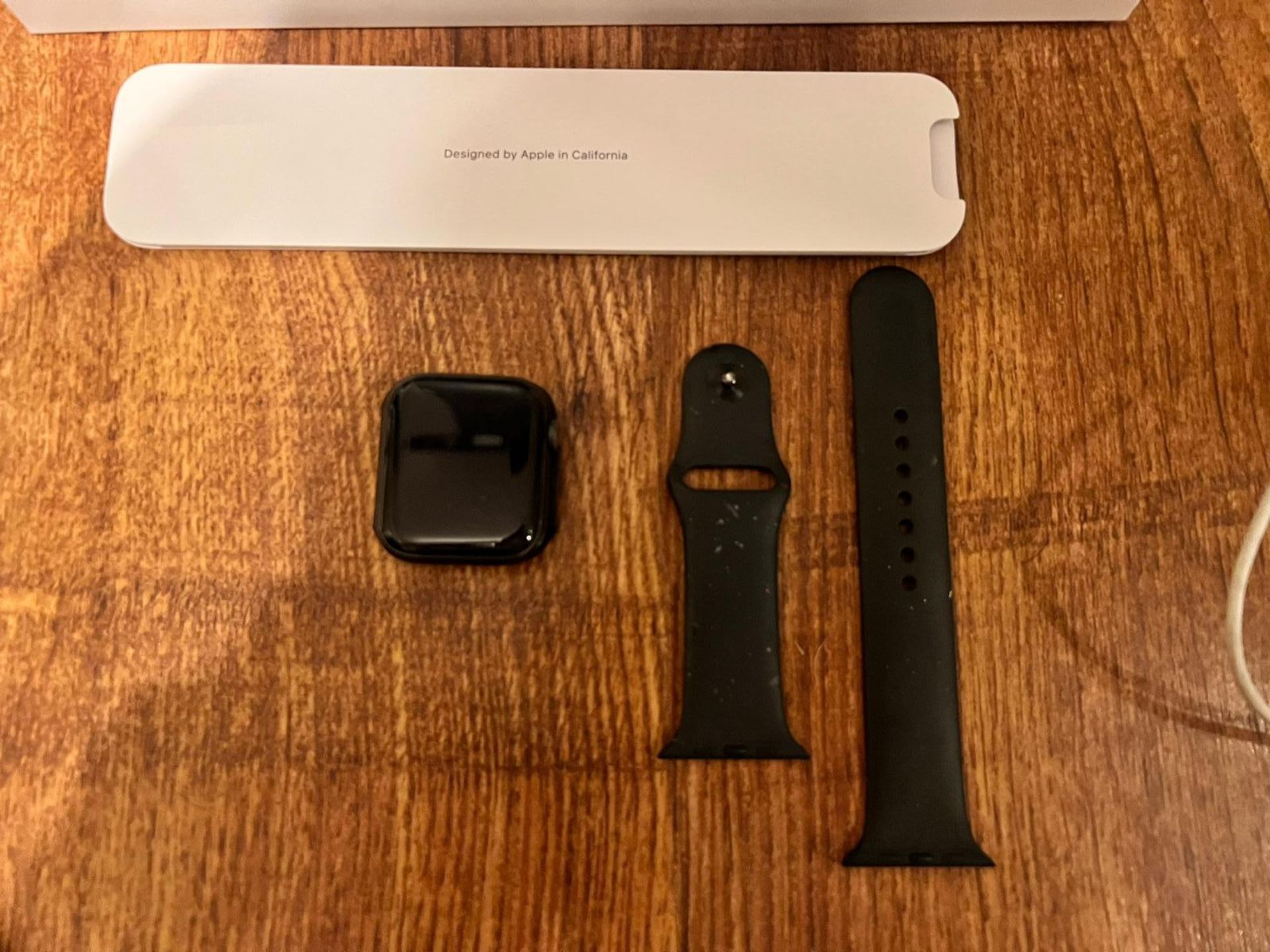 Apple Watch Series 5 Space Grey 44mm - Cellular And GPS *NO VAT* - Image 5 of 10