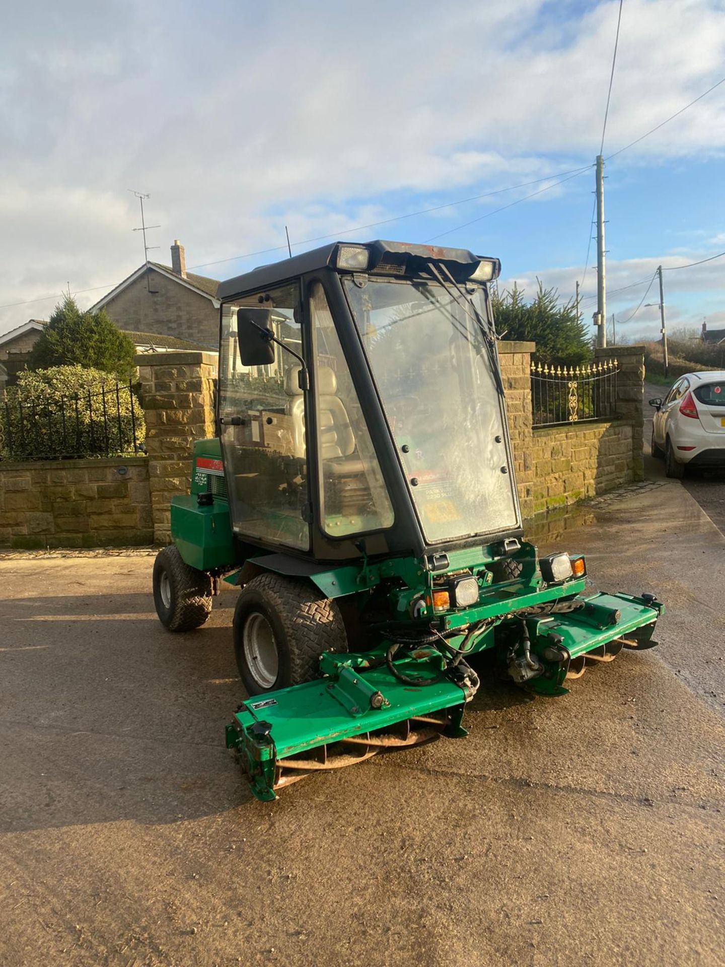 RANSOMES PARKWAY 2250 PLUS RIDE ON LAWN MOWER *PLUS VAT*