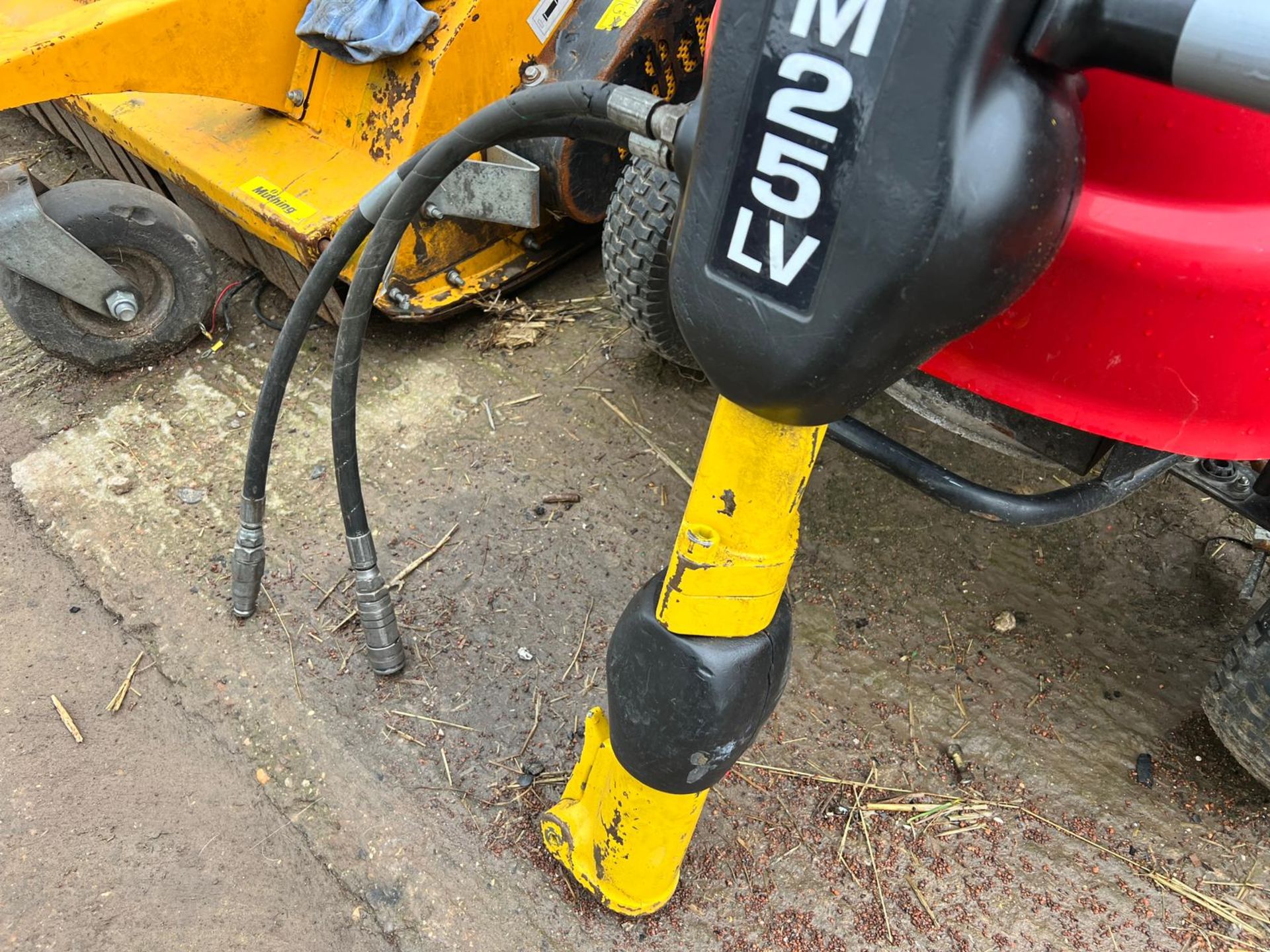 JCB HM25LV Low Vib Hydrualic Rock Breaker With New Chisel *PLUS VAT* - Image 3 of 10