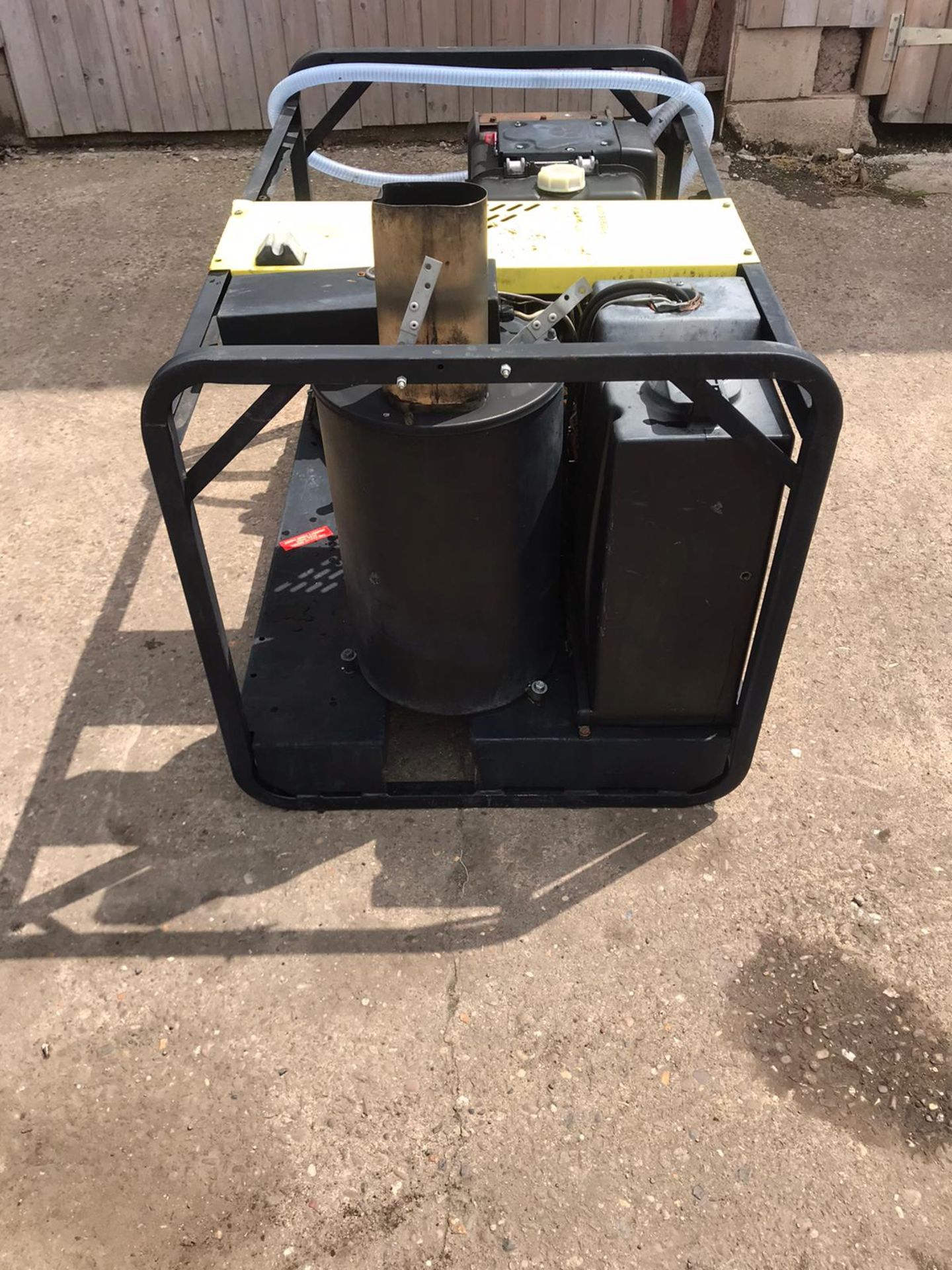 KARCHER DIESEL PRESSURE WASHER *NO VAT*