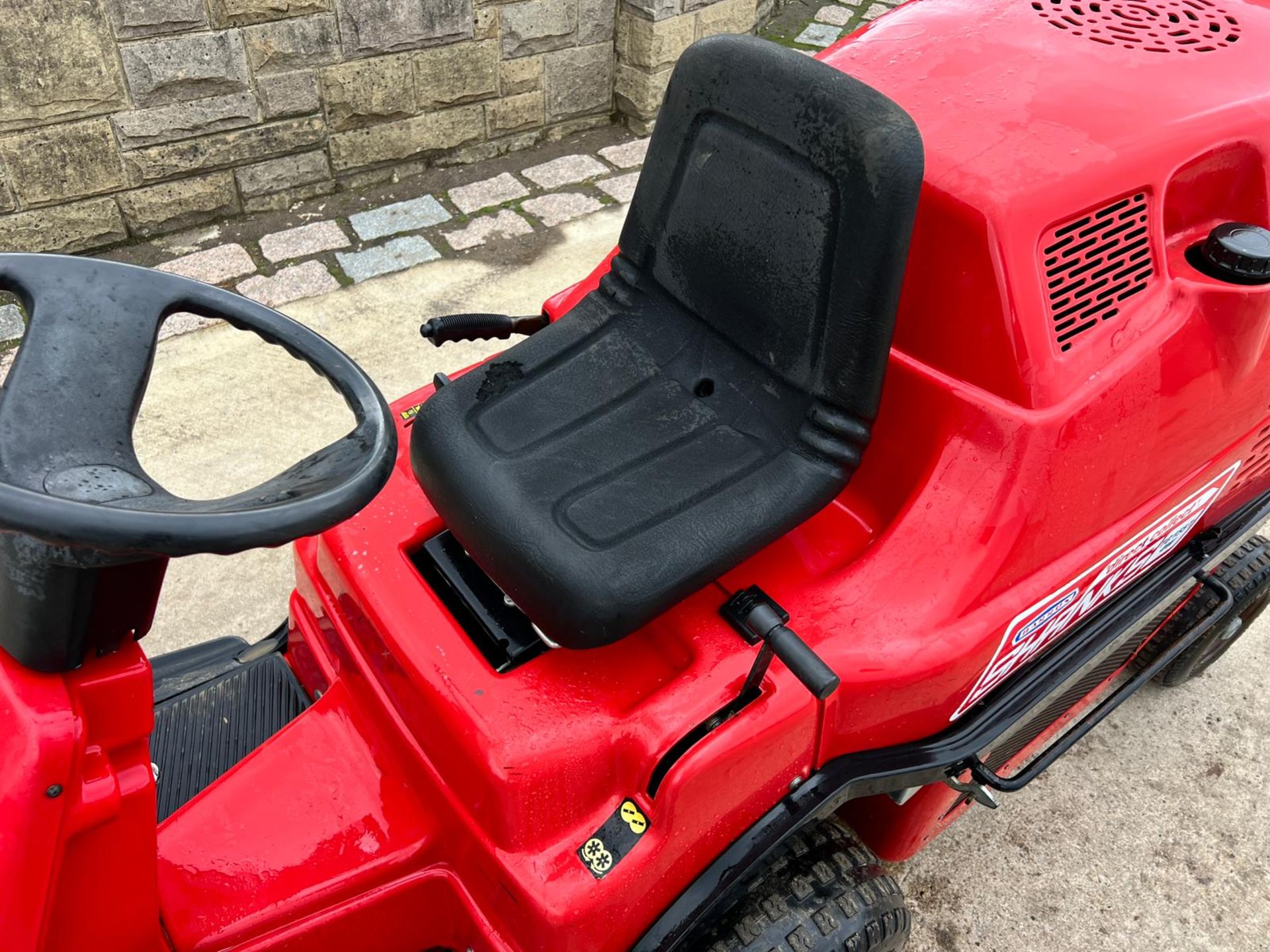 Barrus Shanks TG155T 4W Direct Collect Outfront Ride On Mower *PLUS VAT* - Image 10 of 17