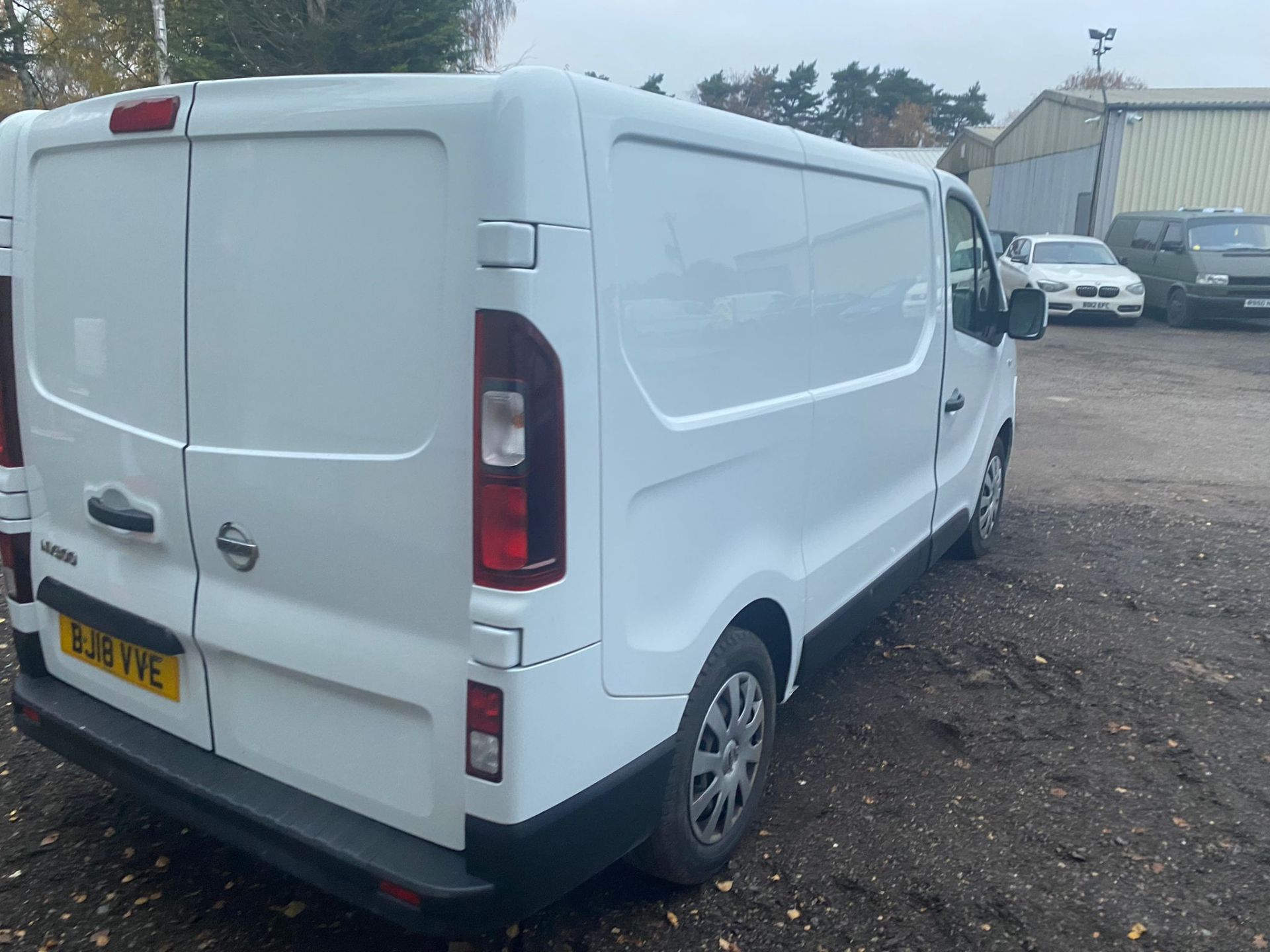 2018 NISSAN NV300 ACENTA DCI WHITE PANEL VAN - 99,000 MILES *NO VAT* - Image 5 of 6