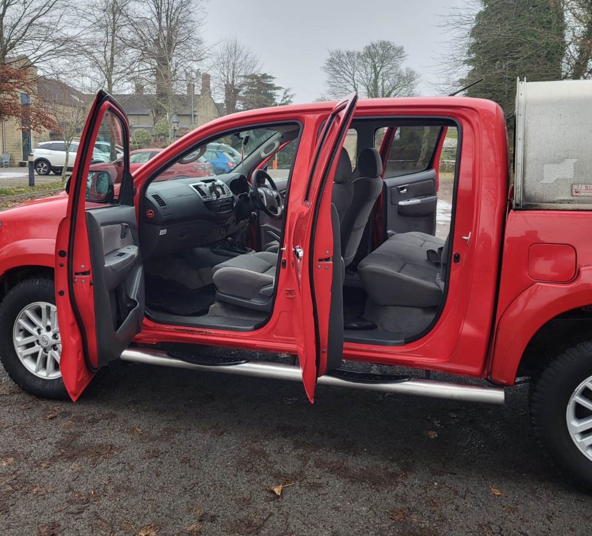 2013/13 REG TOYOTA HILUX INVINCIBLE MK7 D-4D 4X4 DOUBLE CAB 3.0 DIESEL RED PICK UP *PLUS VAT* - Image 8 of 16