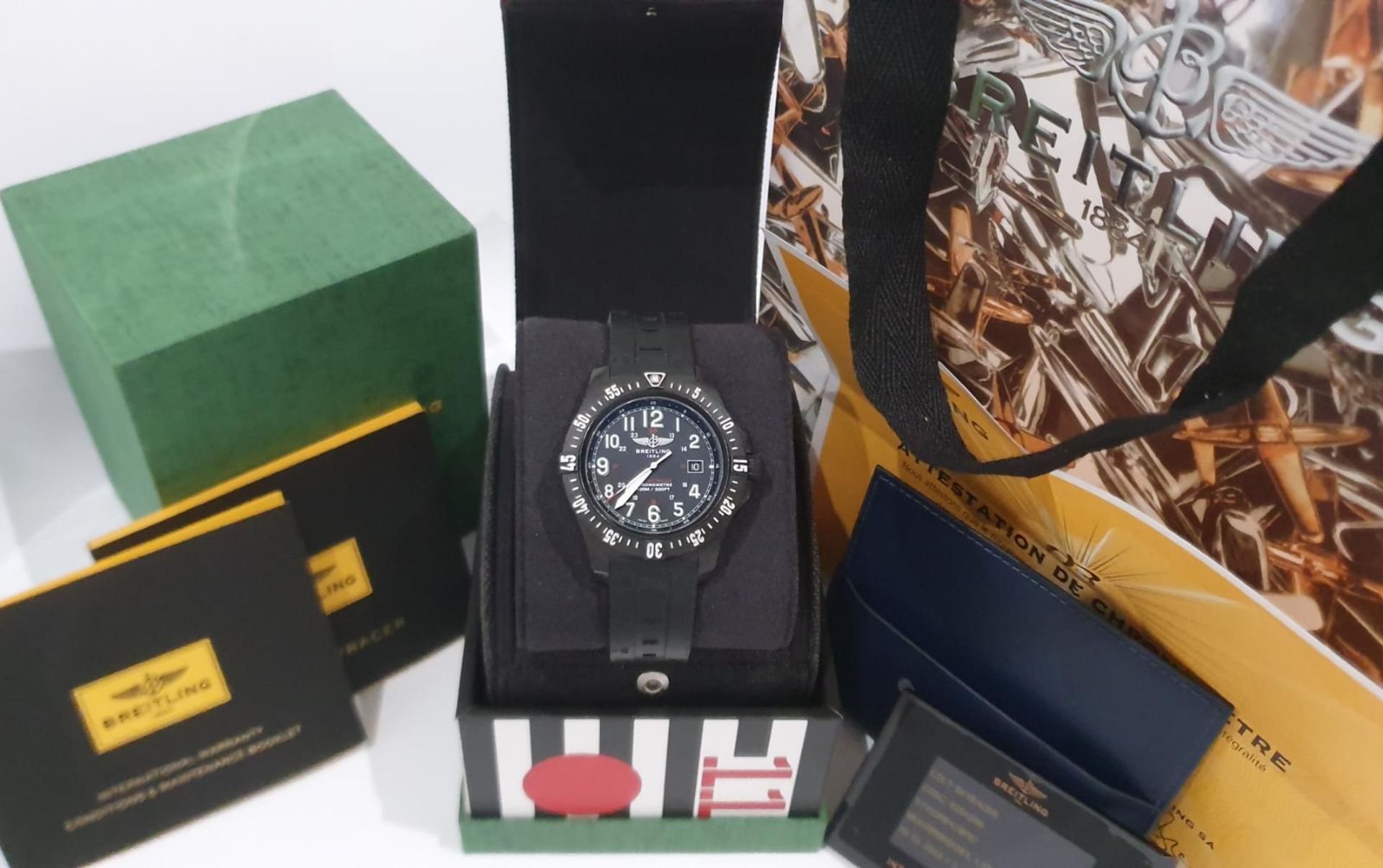 BREITLING SKYRACER 45MM MENS WATCH BOX & PAPERS NO VAT