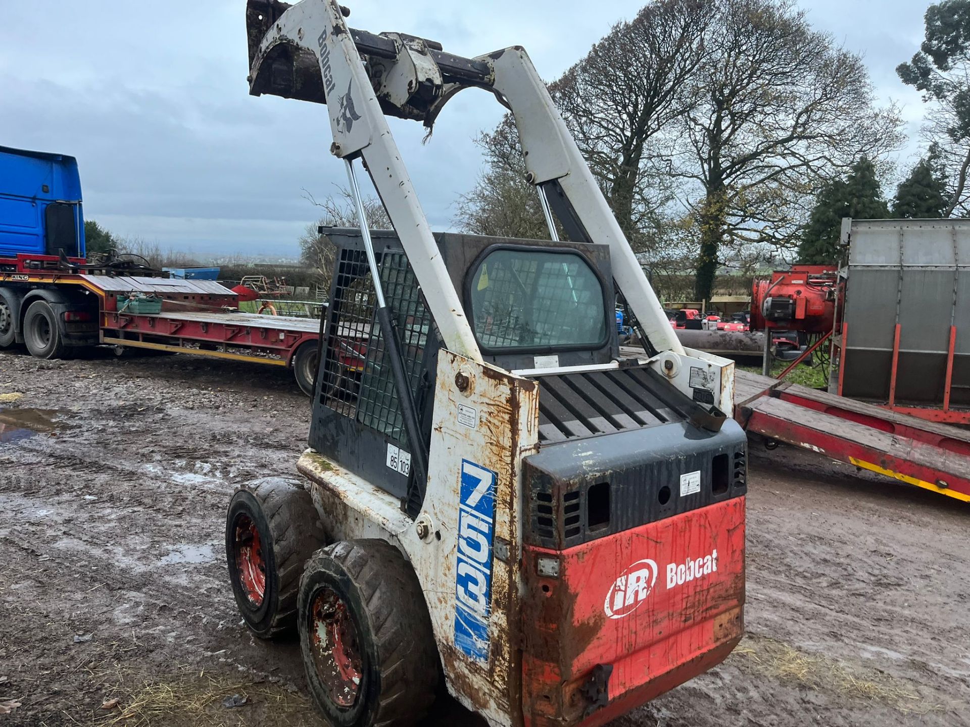 Bobcat 753 skid steer, engine starts and runs lovely *NO VAT* - Image 2 of 5