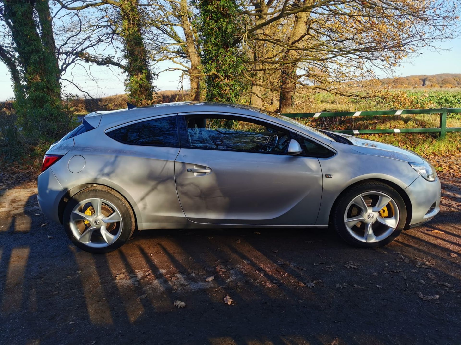 2012/62 REG VAUXHALL ASTRA GTC SRI CDTI 2.0 DIESEL MANUAL COUPE *NO VAT* - Image 4 of 25