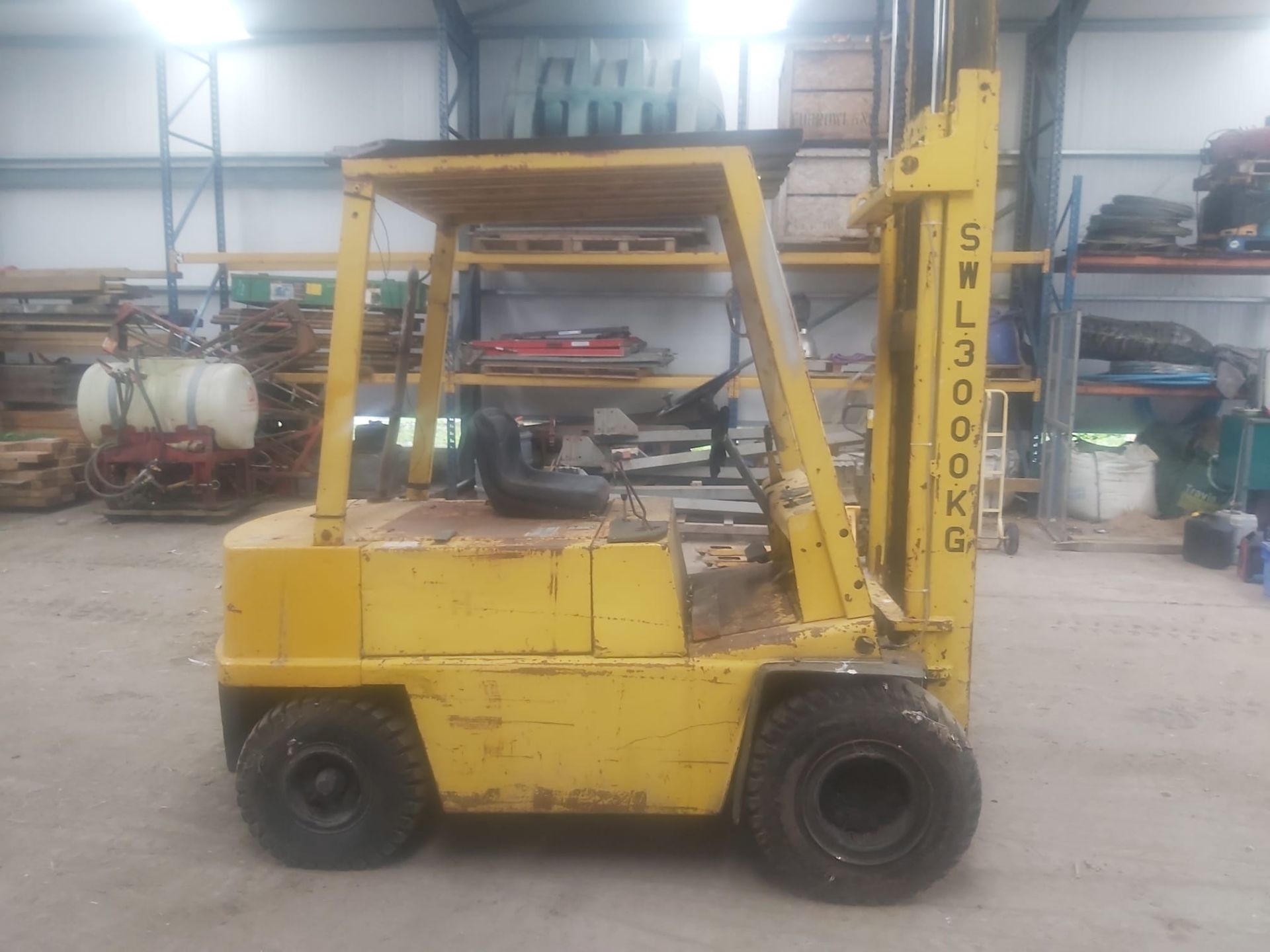 LANCER BOSS DIESEL FORKLIFT, MODEL: RH 30. BASIC CAPACITY 3000 KG, YEAR 1987, *PLUS VAT*