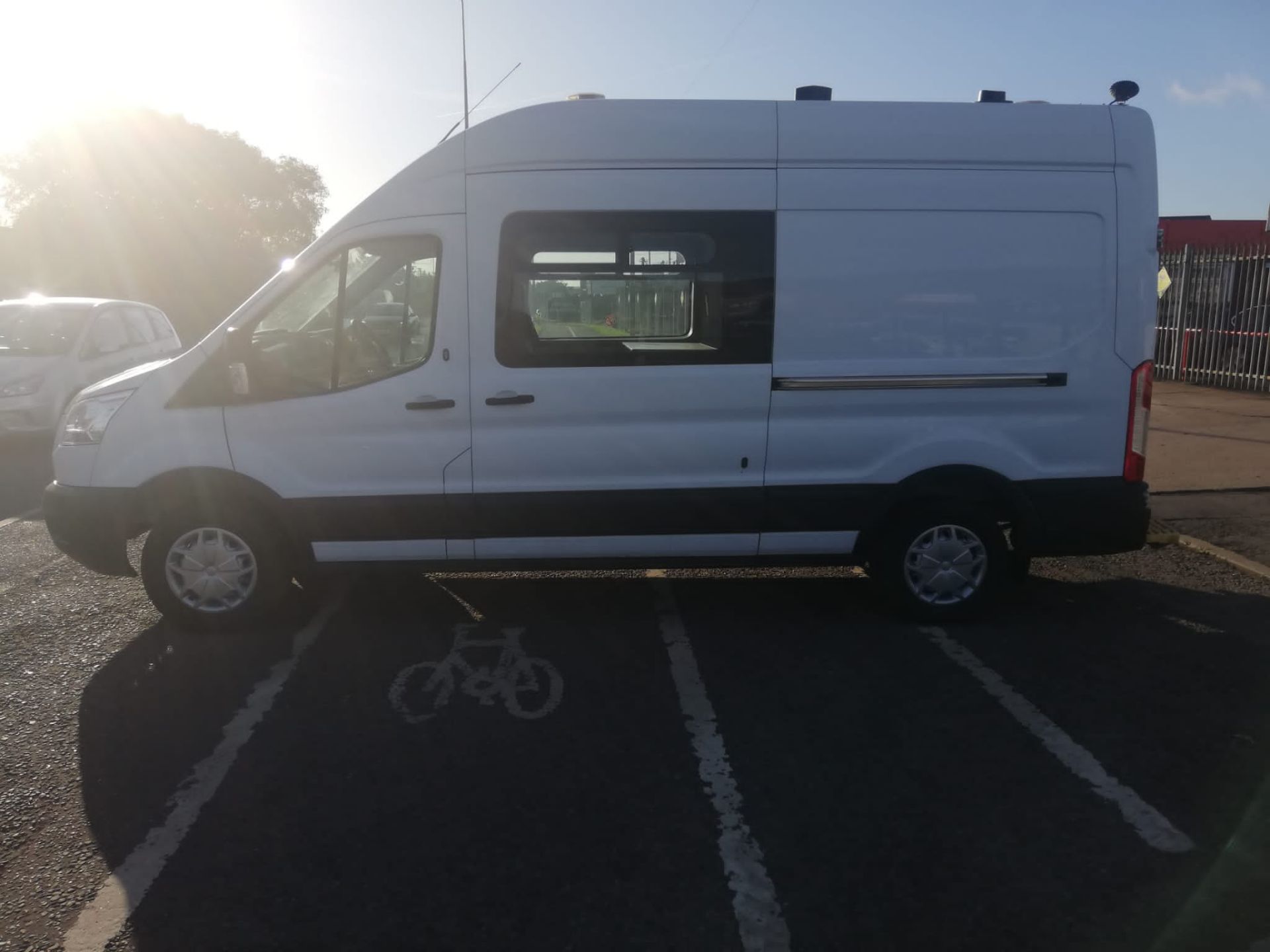 2016 FORD TRANSIT 350 WHITE WELFARE UNIT WITH TOILET 141,000 MILES *PLUS VAT* - Image 4 of 13