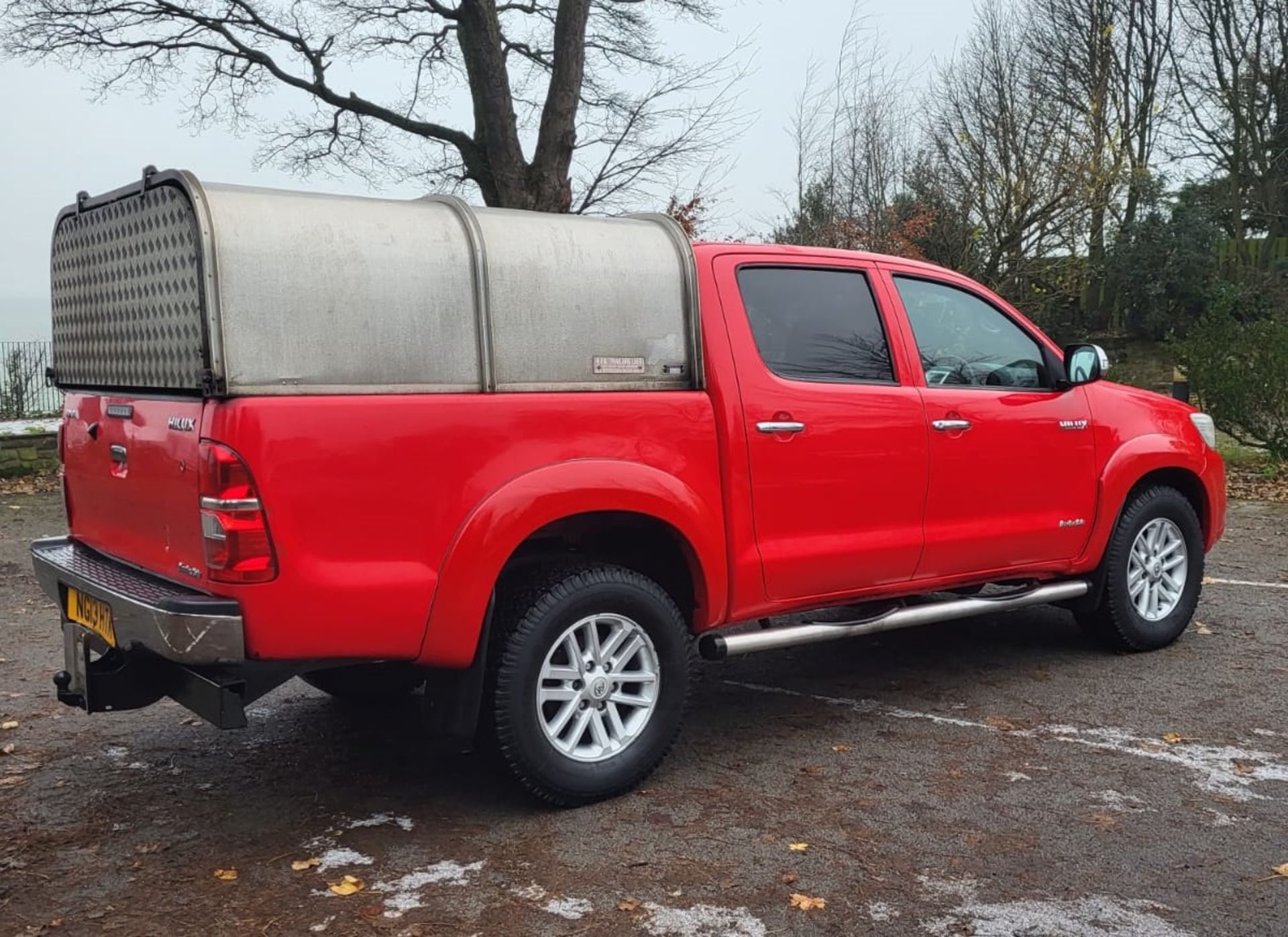 2013/13 REG TOYOTA HILUX INVINCIBLE MK7 D-4D 4X4 DOUBLE CAB 3.0 DIESEL RED PICK UP *PLUS VAT* - Image 7 of 16