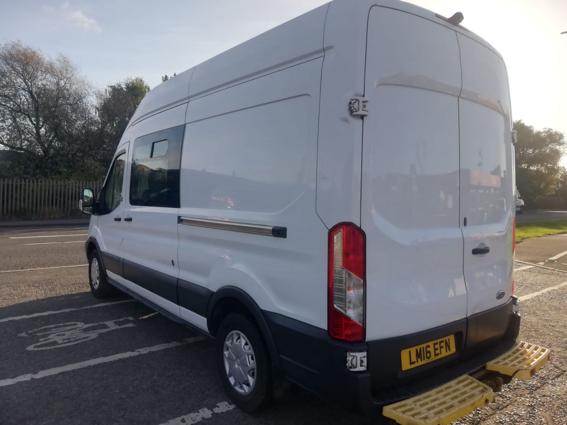 2016 FORD TRANSIT 350 WHITE WELFARE UNIT WITH TOILET 141,000 MILES *PLUS VAT* - Image 5 of 13