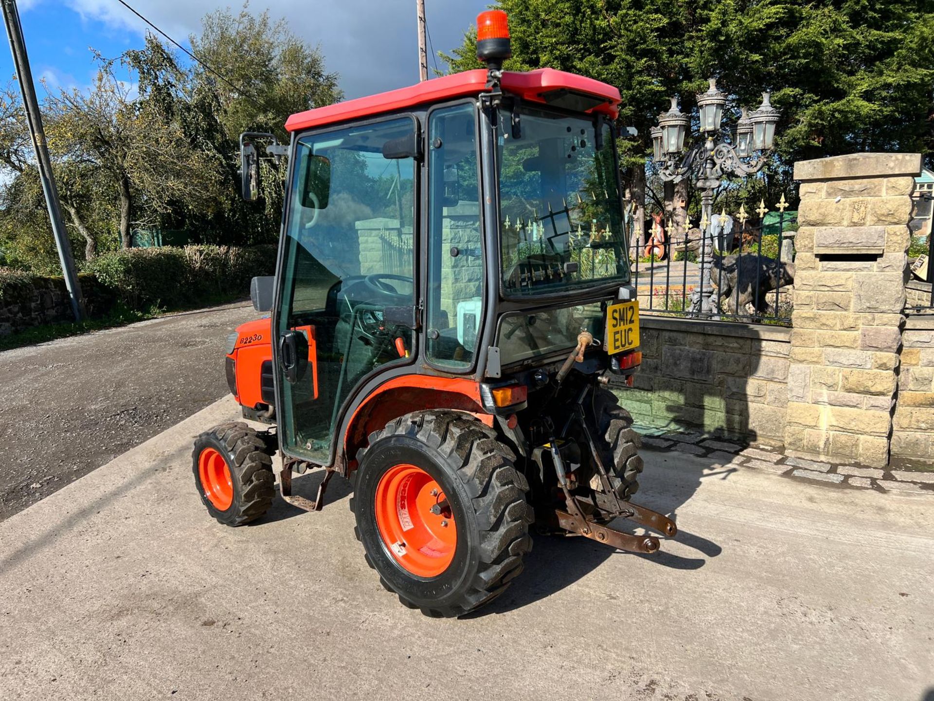 2012 Kubota B2230HST 22HP 4WD Compact Tractor - Showing A Low 1149 Hours! *PLUS VAT* - Image 5 of 17