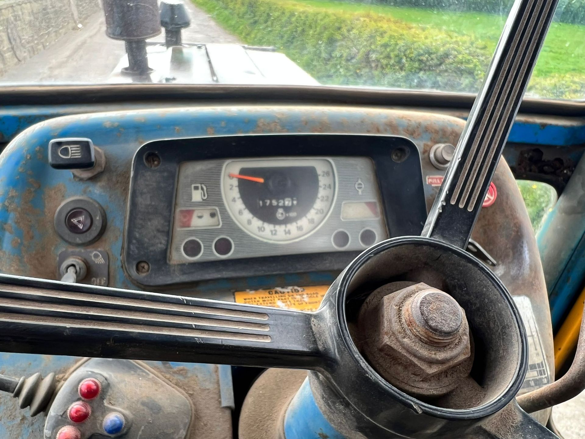 Ford 4600 4WD Tractor, Runs And Drives, Showing A Low 1752 Hours! *PLUS VAT* - Image 6 of 13