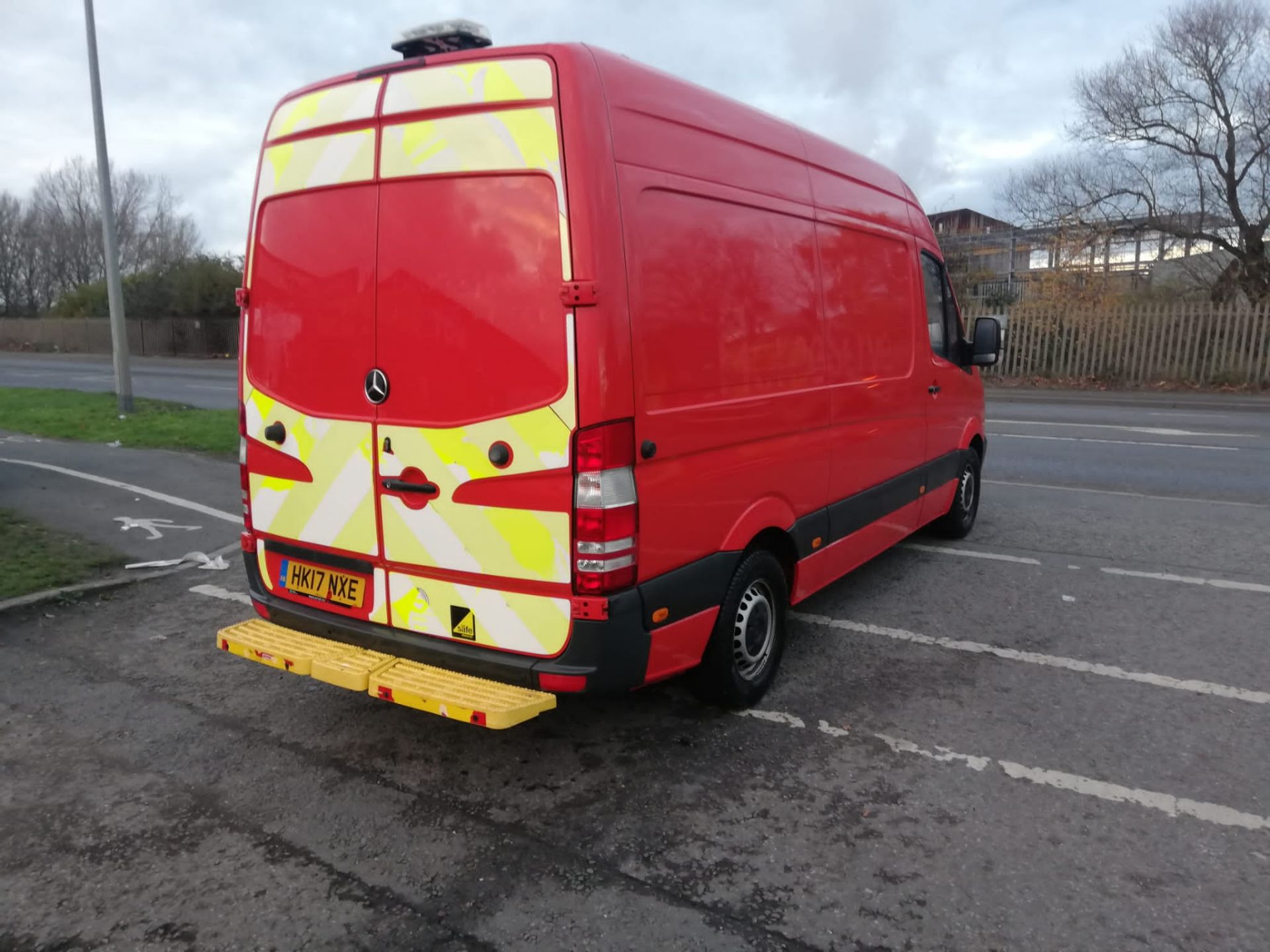 2017 MERCEDES-BENZ SPRINTER 314CDI RED MWB VAN 93,000 MILES *PLUS VAT* - Image 5 of 9