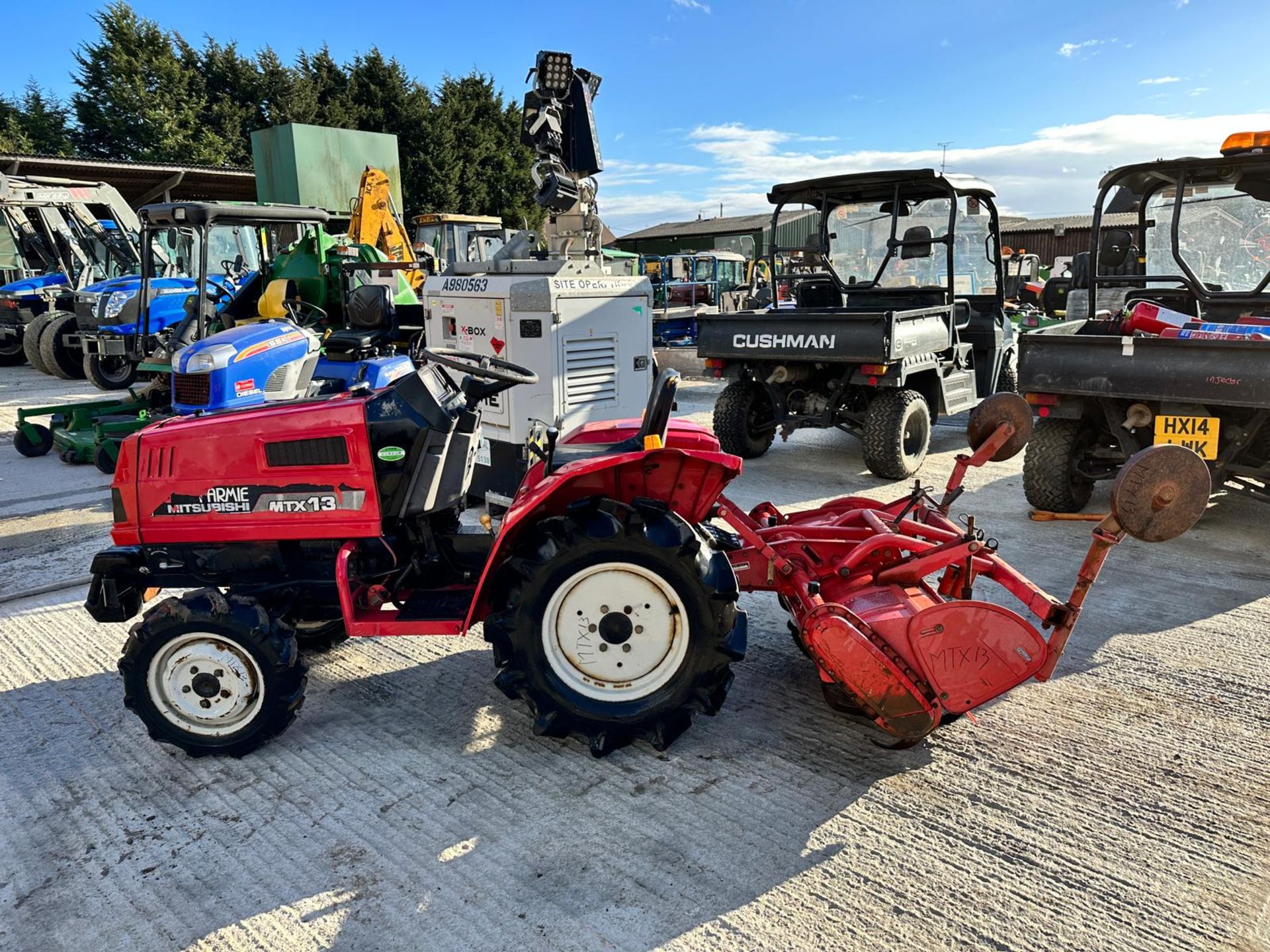 Mitsubishi MTX13 4WD Compact Tractor With Mitsubishi P1105s Rotavator/Tiller *PLUS VAT* - Image 5 of 17