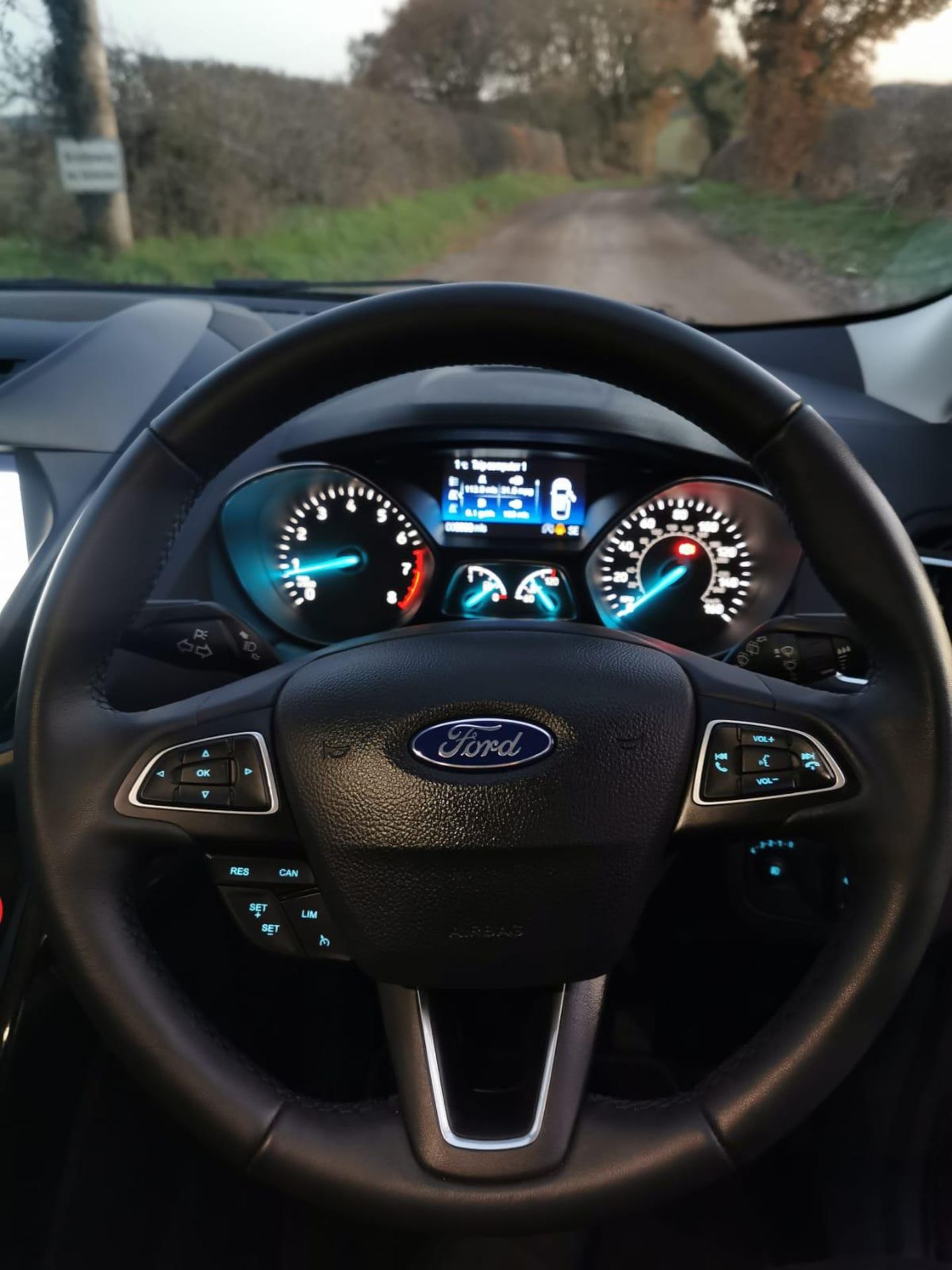 2020/69 REG FORD KUGA TITANIUM EDITION 1.5 PETROL SUV, SHOWING 0 FORMER KEEPERS *NO VAT* - Image 19 of 33