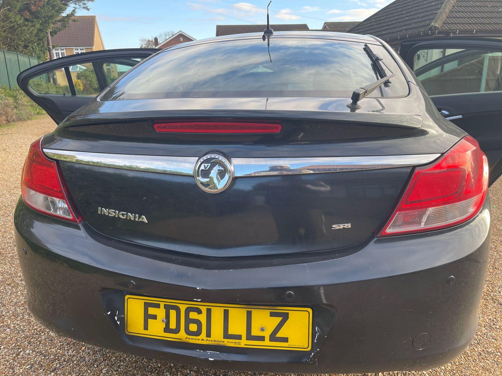 2012/61 VAUXHALL INSIGNIA SRI BLACK HATCHBACK *NO VAT* - Image 7 of 40