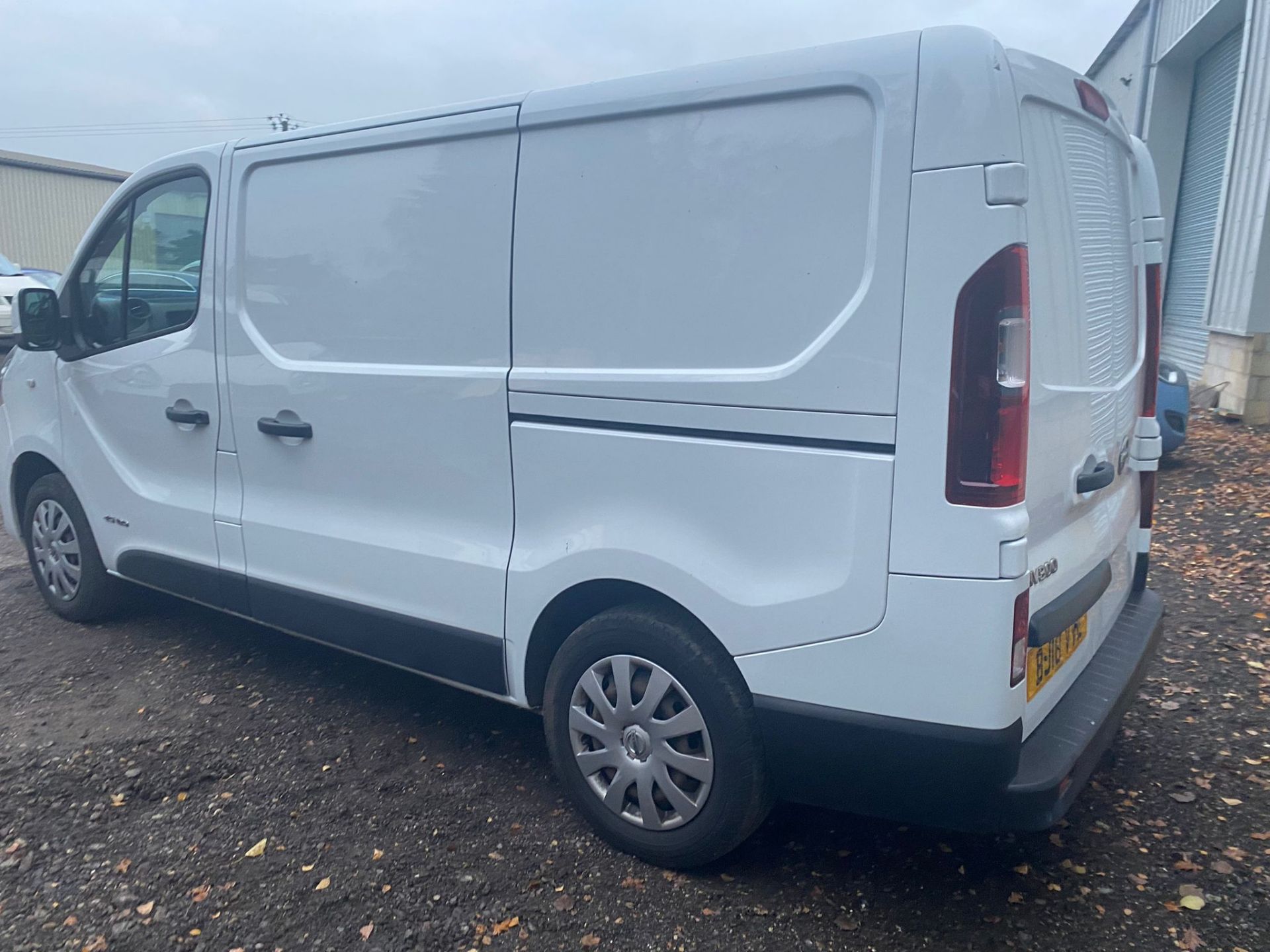 2018 NISSAN NV300 ACENTA DCI WHITE PANEL VAN - 99,000 MILES *NO VAT* - Image 3 of 6