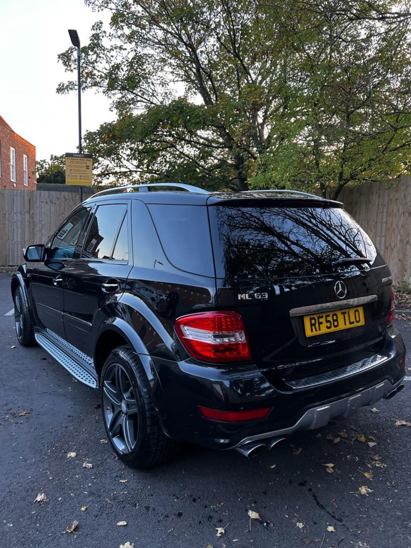 2009/58 MERCEDES ML63 AMG 4-MATIC A BLACK SUV ESTATE *NO VAT* - Image 4 of 13