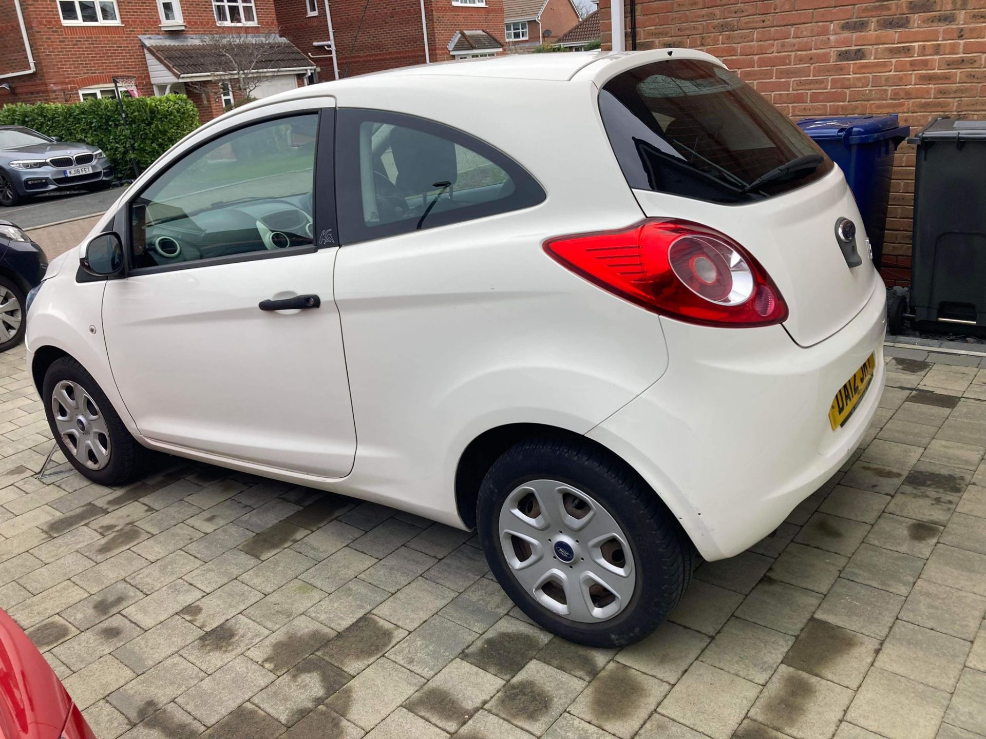 2012 FORD KA STUDIO WHITE HATCHBACK *NO VAT* - Image 4 of 8