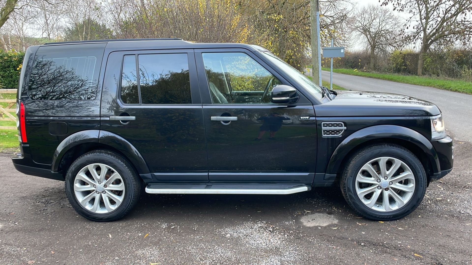 2014 LAND ROVER DISCOVERY XS SDV6 AUTO BLACK SUV ESTATE *NO VAT* - Image 8 of 19