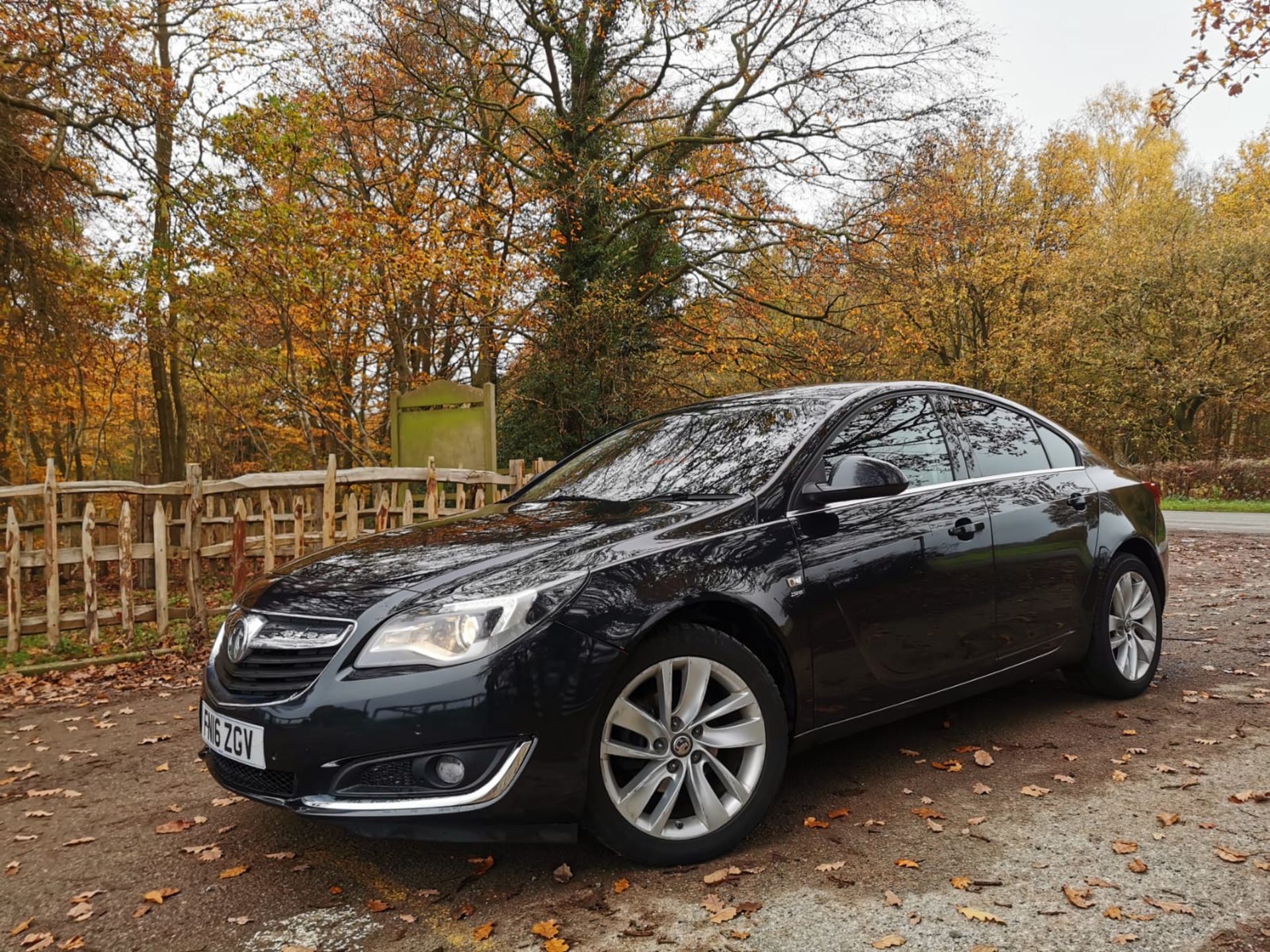 2016 VAUXHALL INSIGNIA SRI CDTI S/S BLACK HATCHBACK *NO VAT* - Image 3 of 22